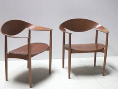Pair of Metropolitan Chairs by Ejner Larsen and Axel Bender Madsen