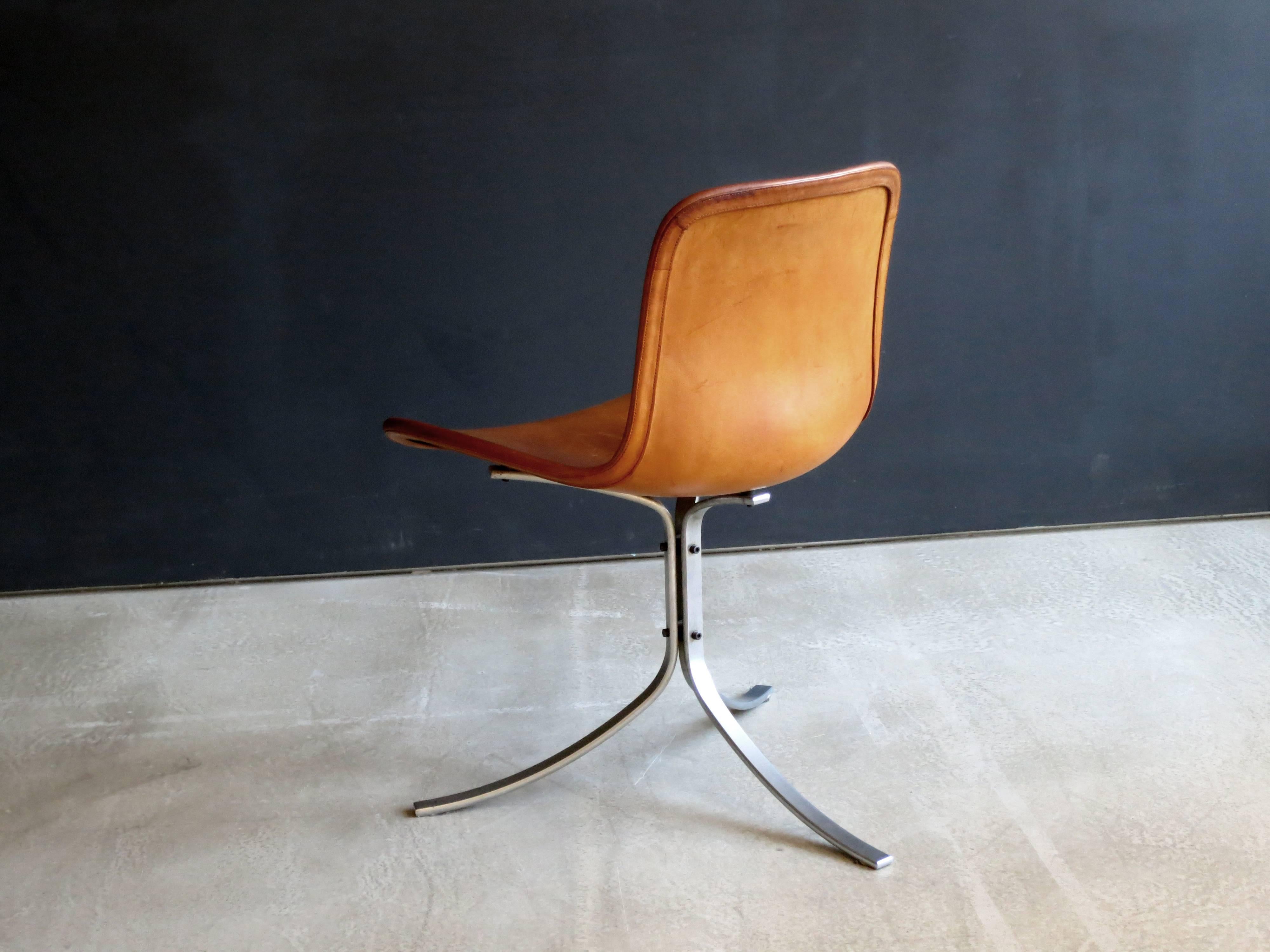 PK 9 Chair in Patinated Natural Saddle Leather by Poul Kjærholm In Excellent Condition For Sale In New York, NY
