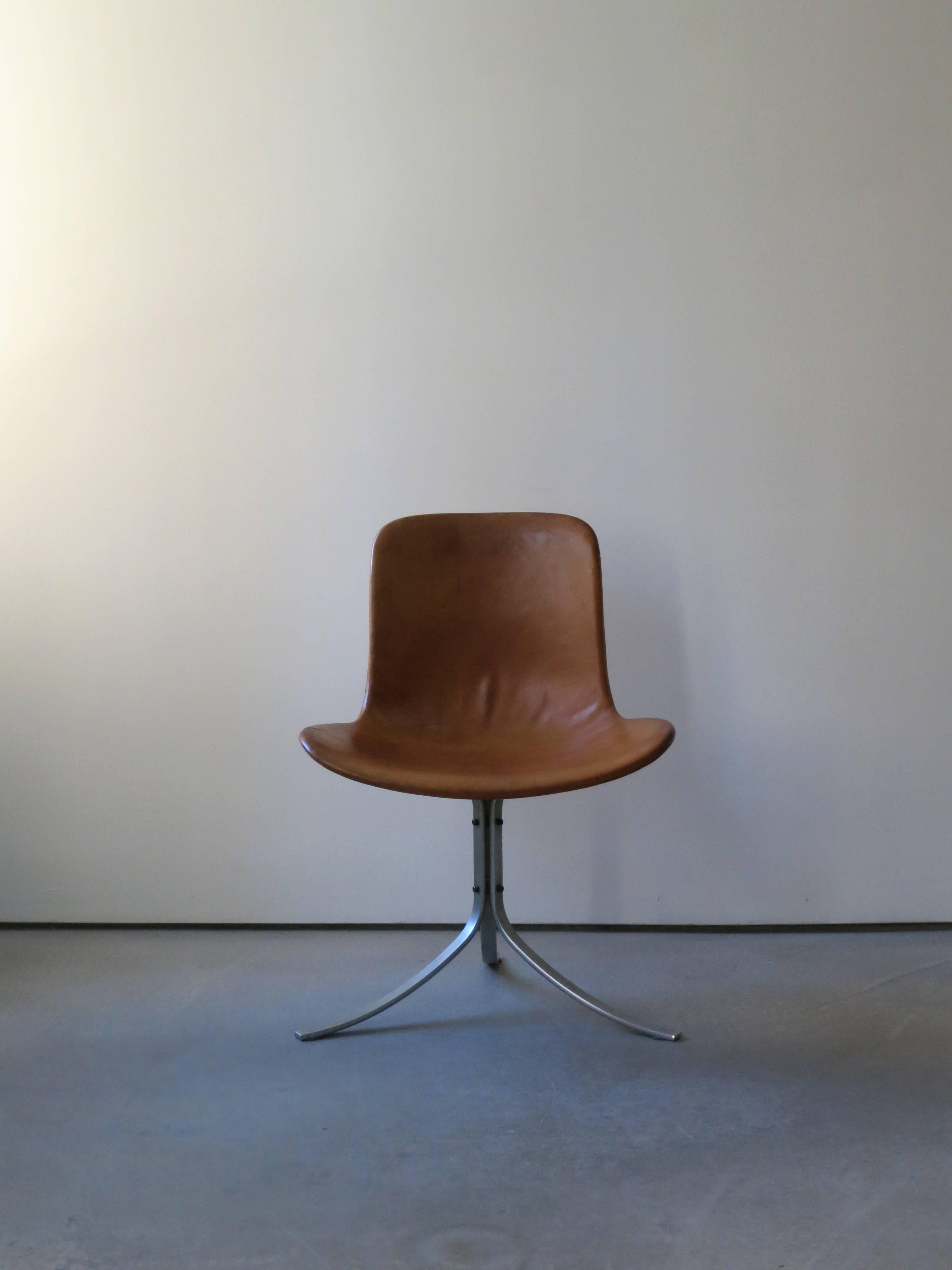 PK 9 Chair in Patinated Natural Saddle Leather by Poul Kjærholm For Sale 2