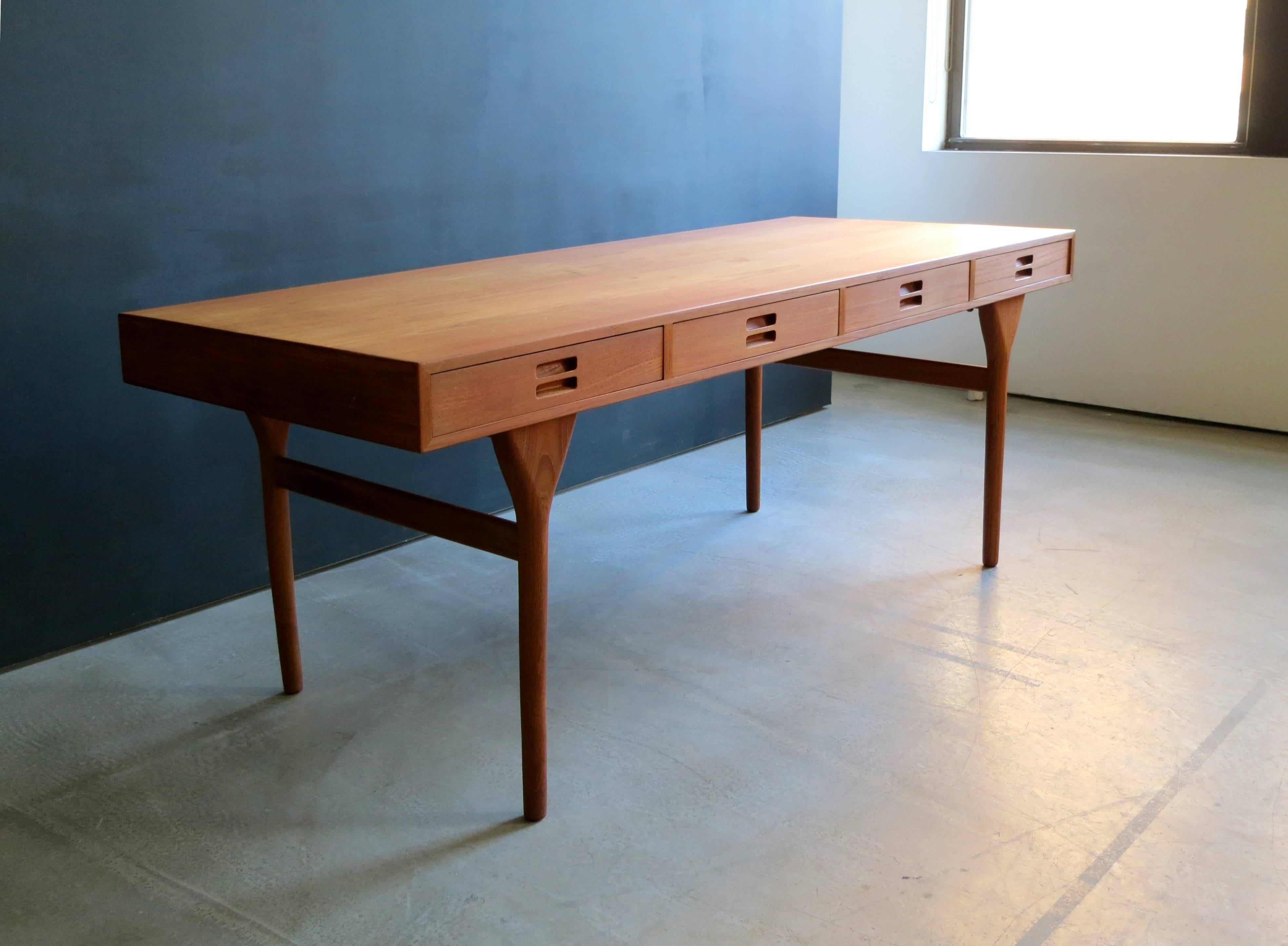 Danish Modernist Freestanding Teak Desk with Four Drawers by Nanna and Jørgen Ditzel For Sale