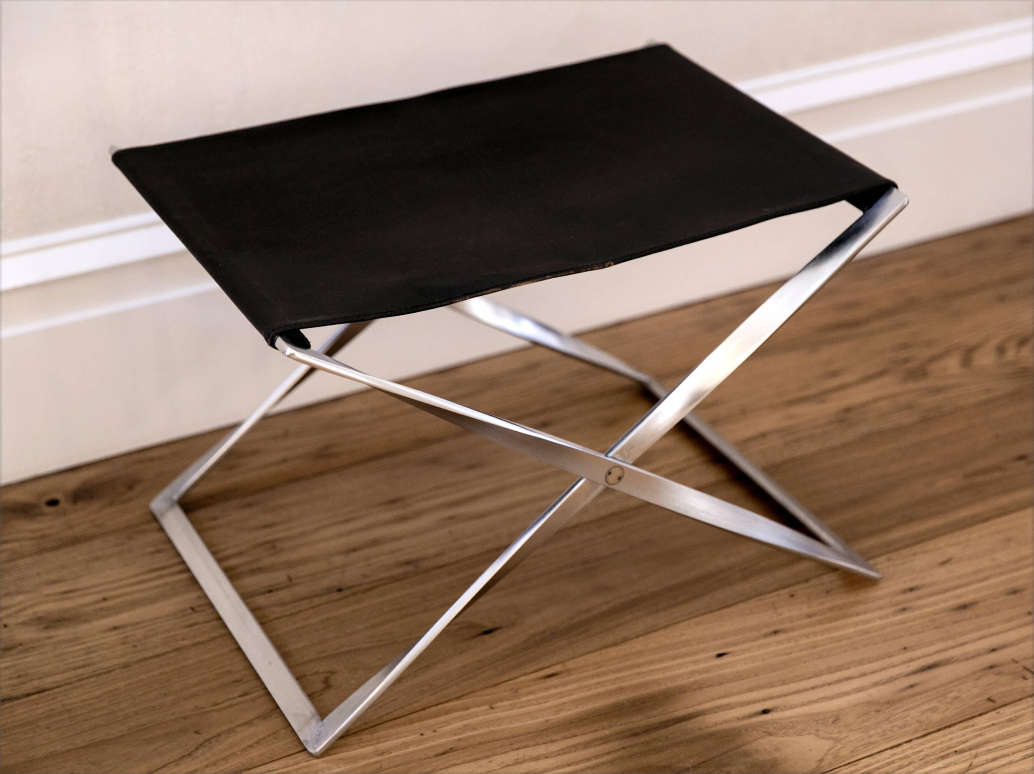 kjaerholm stool