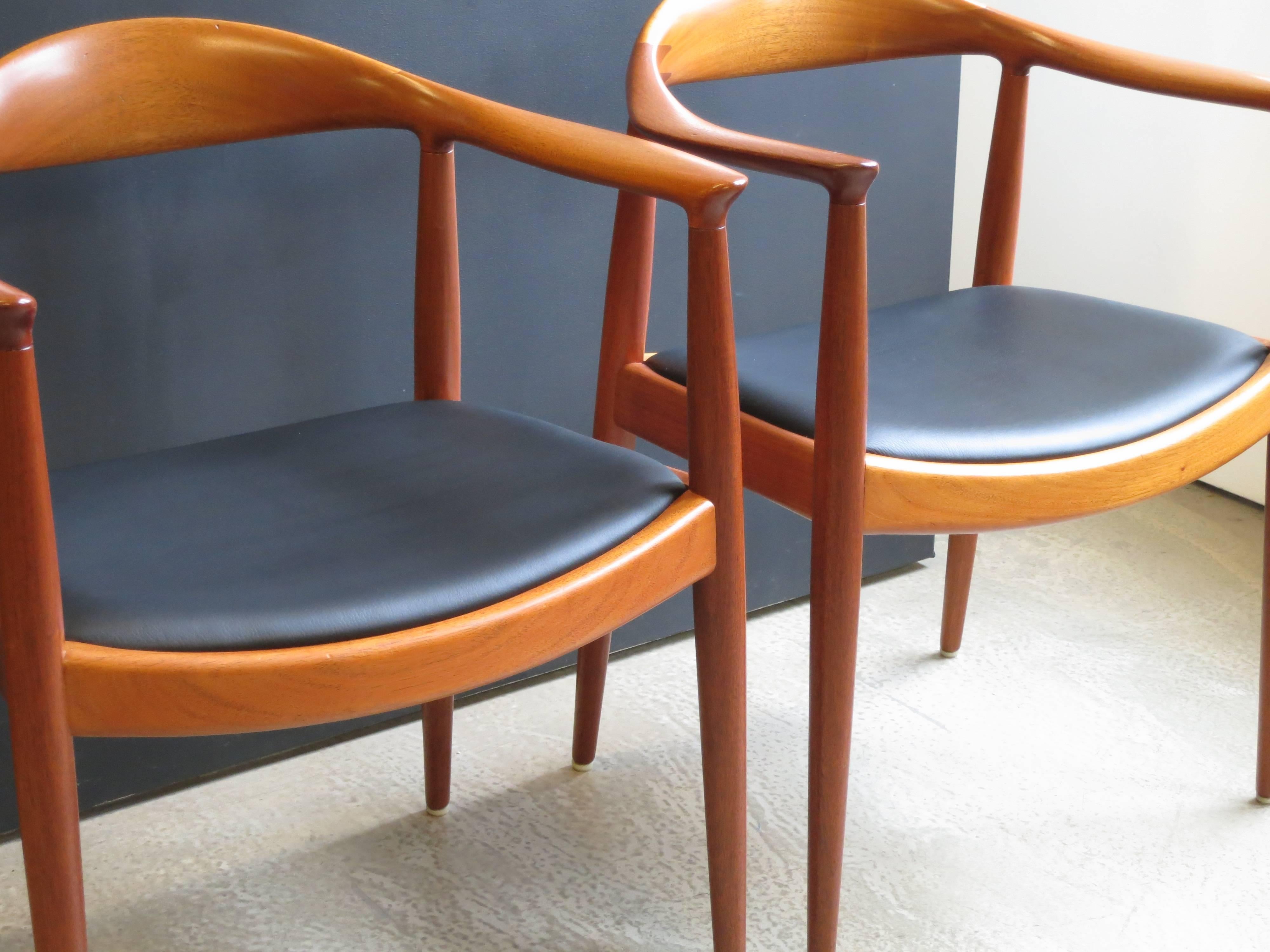 round backed dining chairs