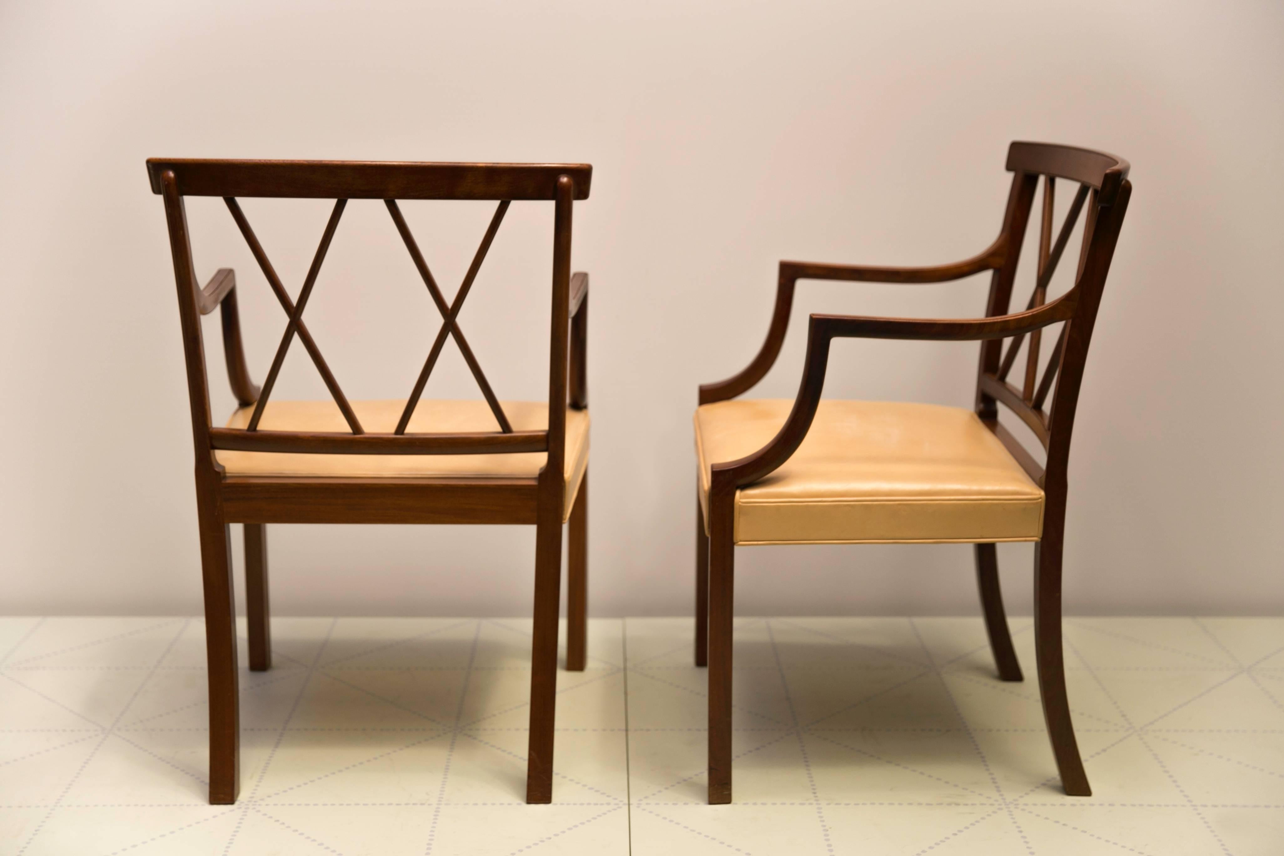Scandinavian Modern Four Elegant Armchairs by Ole Wanscher, Cuban Mahogany and Original Pale Leather For Sale