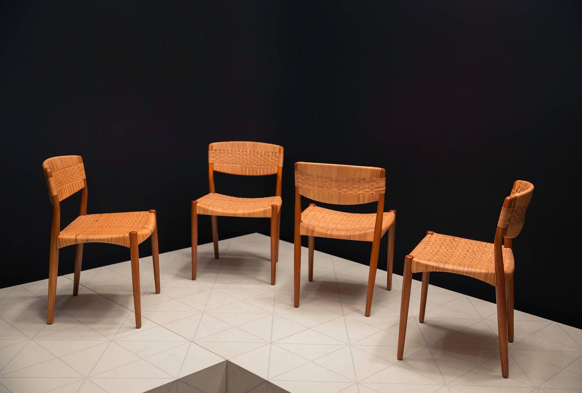 Set of Four Dining Chairs by Ejner Larsen and Axel Bender Madsen by Willy Beck. Ejner Larsen and Axel Bender Madsen first exhibited this chair at the 1955 Copenhagen Cabinetmakers' Guild Exhibition on the stand of master cabinetmaker Willy Beck.