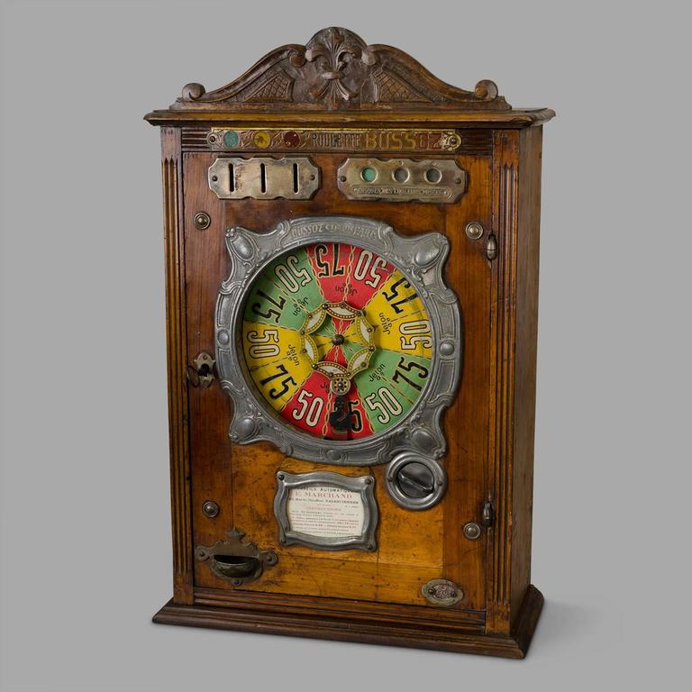 French 1911s Slot Machine 'La Roulette Bussoz' at 1stdibs
