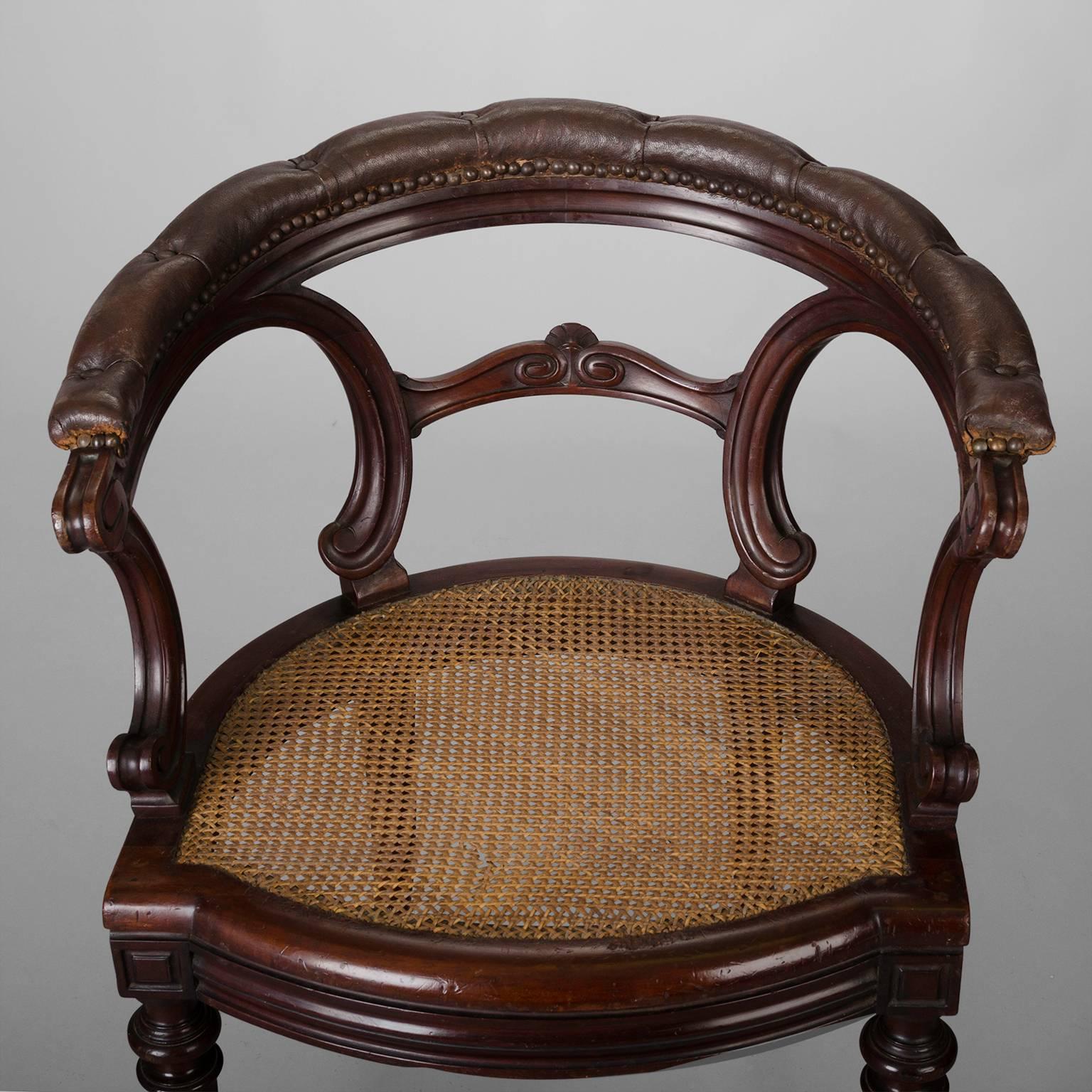 19th Century Mahogany Desk Armchair For Sale 1