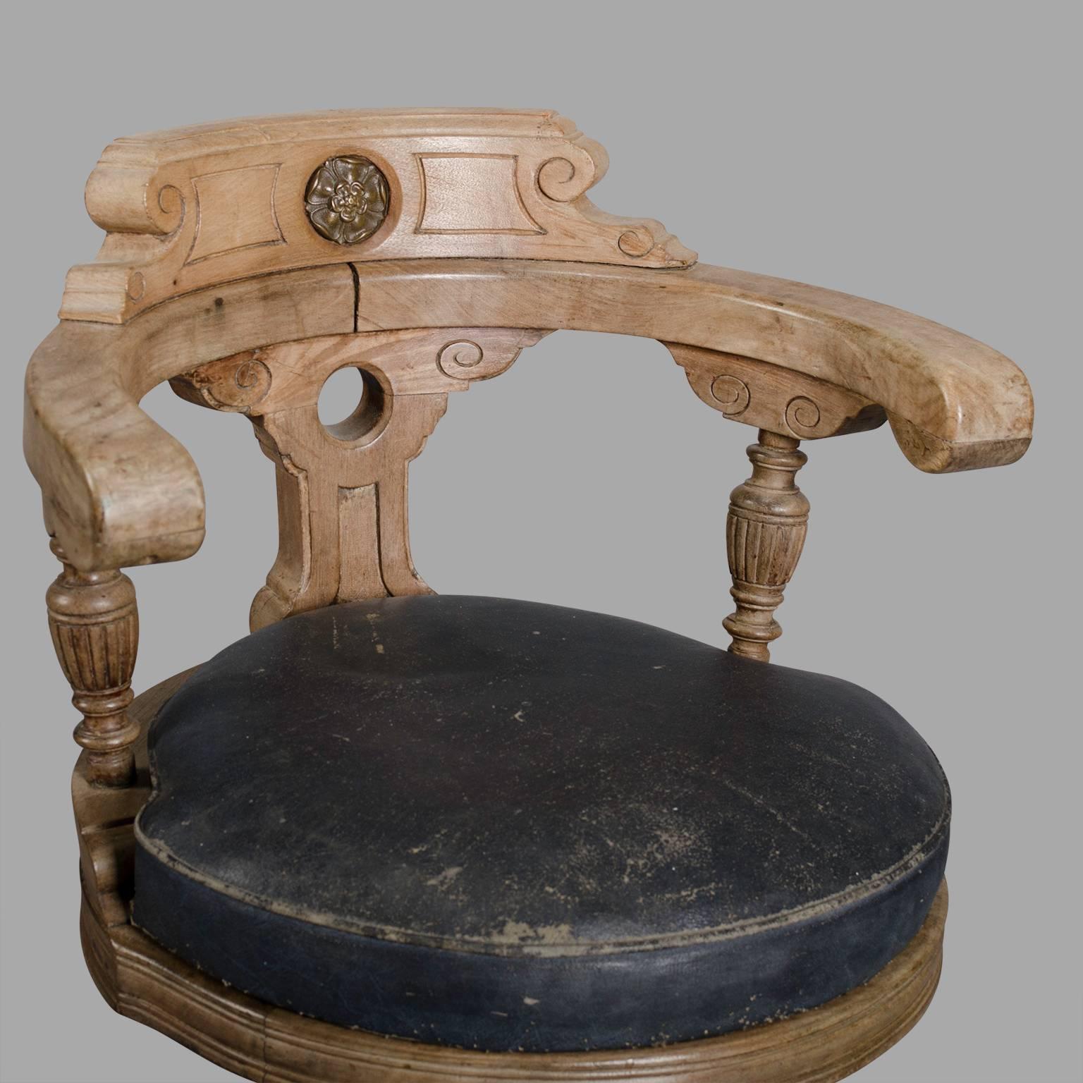English 19th Century Swivel Ship Chair
