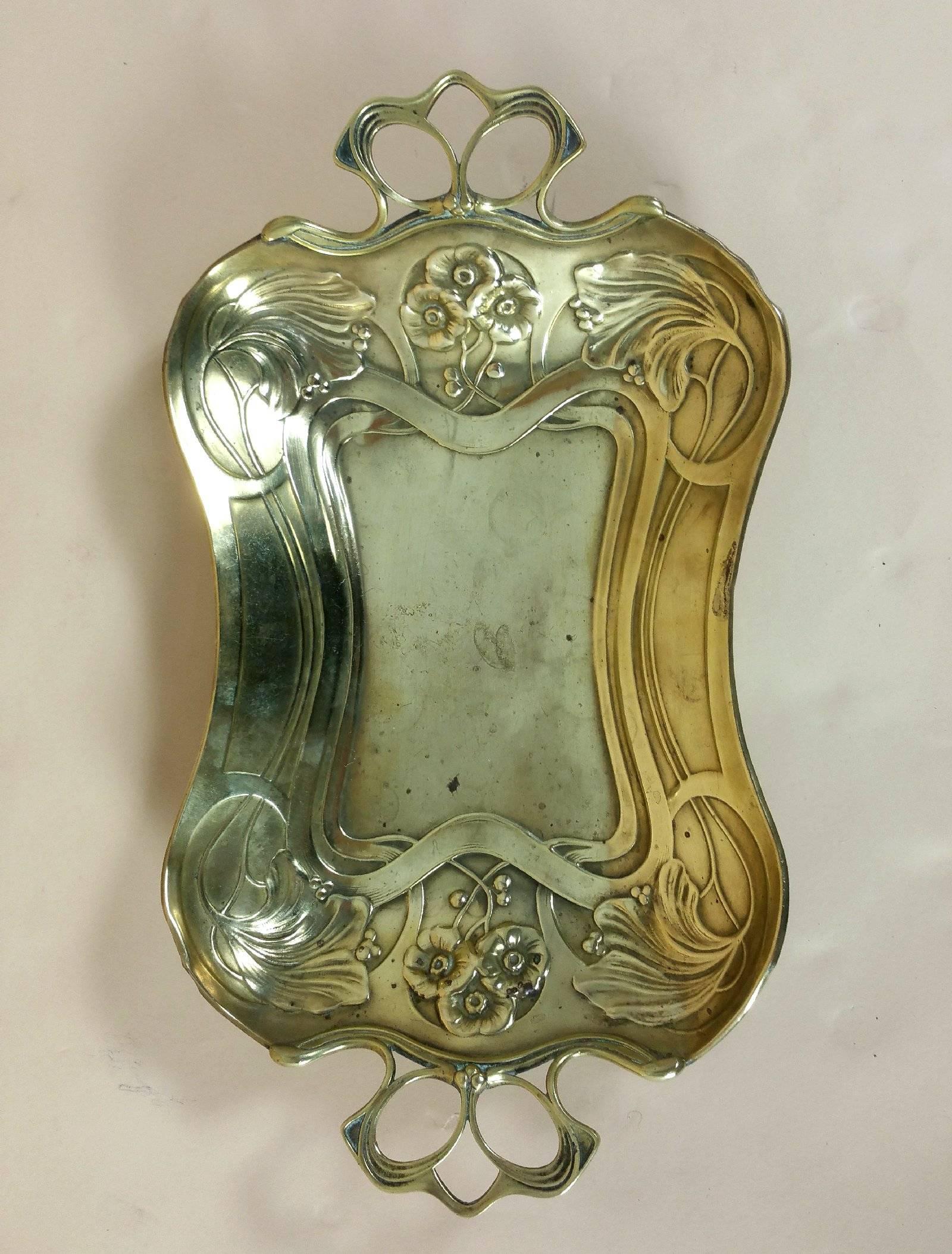19th Century Art Nouveau Brass Twin Handled Rectangular Dish 5
