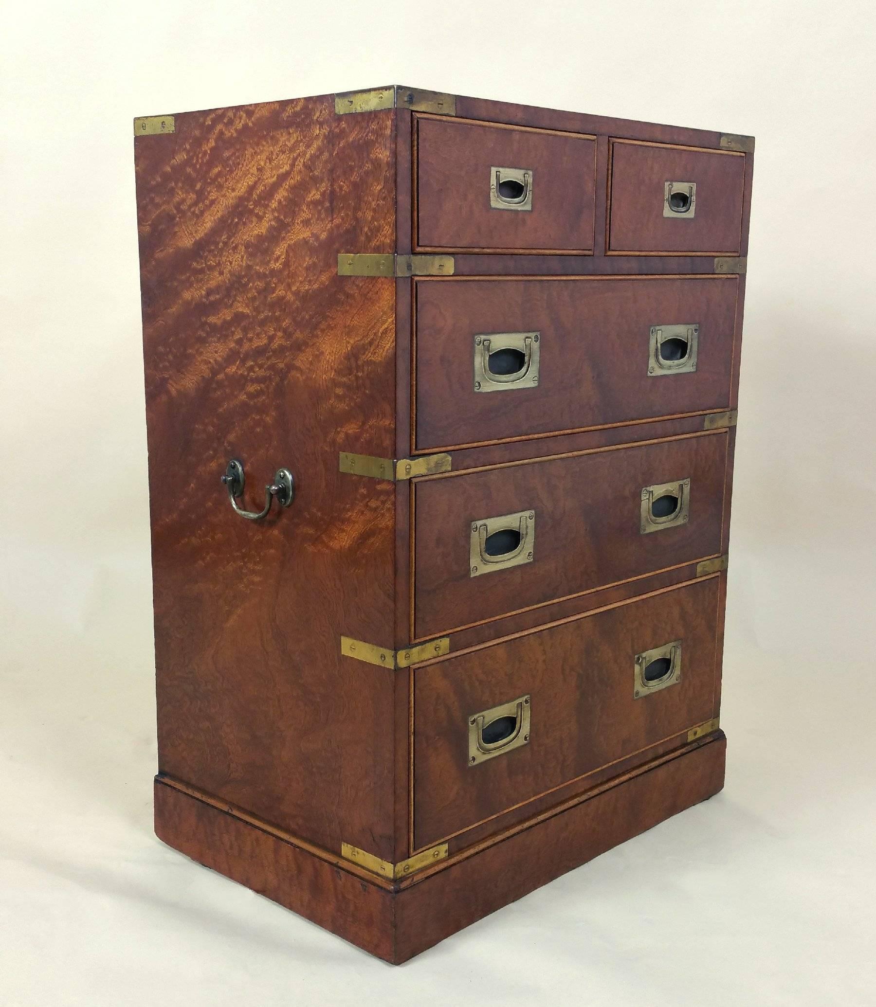 Early 20th Century Satinwood Brass Bound Trunk In Good Condition For Sale In London, west Sussex