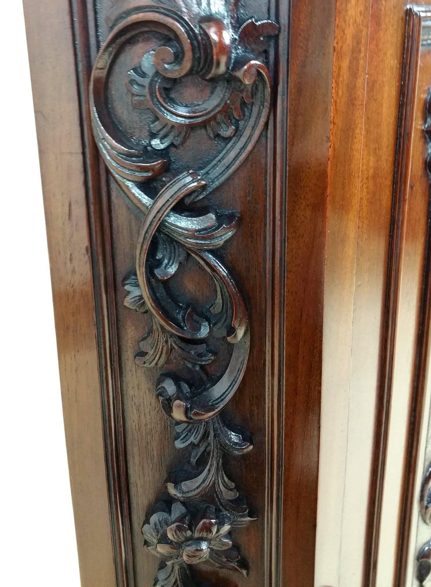 19th Century Carved Mahogany Chippendale Style Corner Cabinet, Edwards & Roberts 2