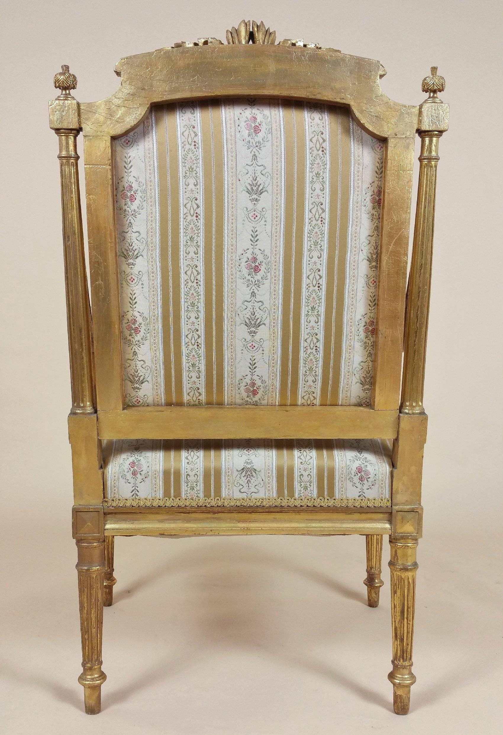 Fine Pair of 19th Century French Carved Giltwood Fauteuils 5