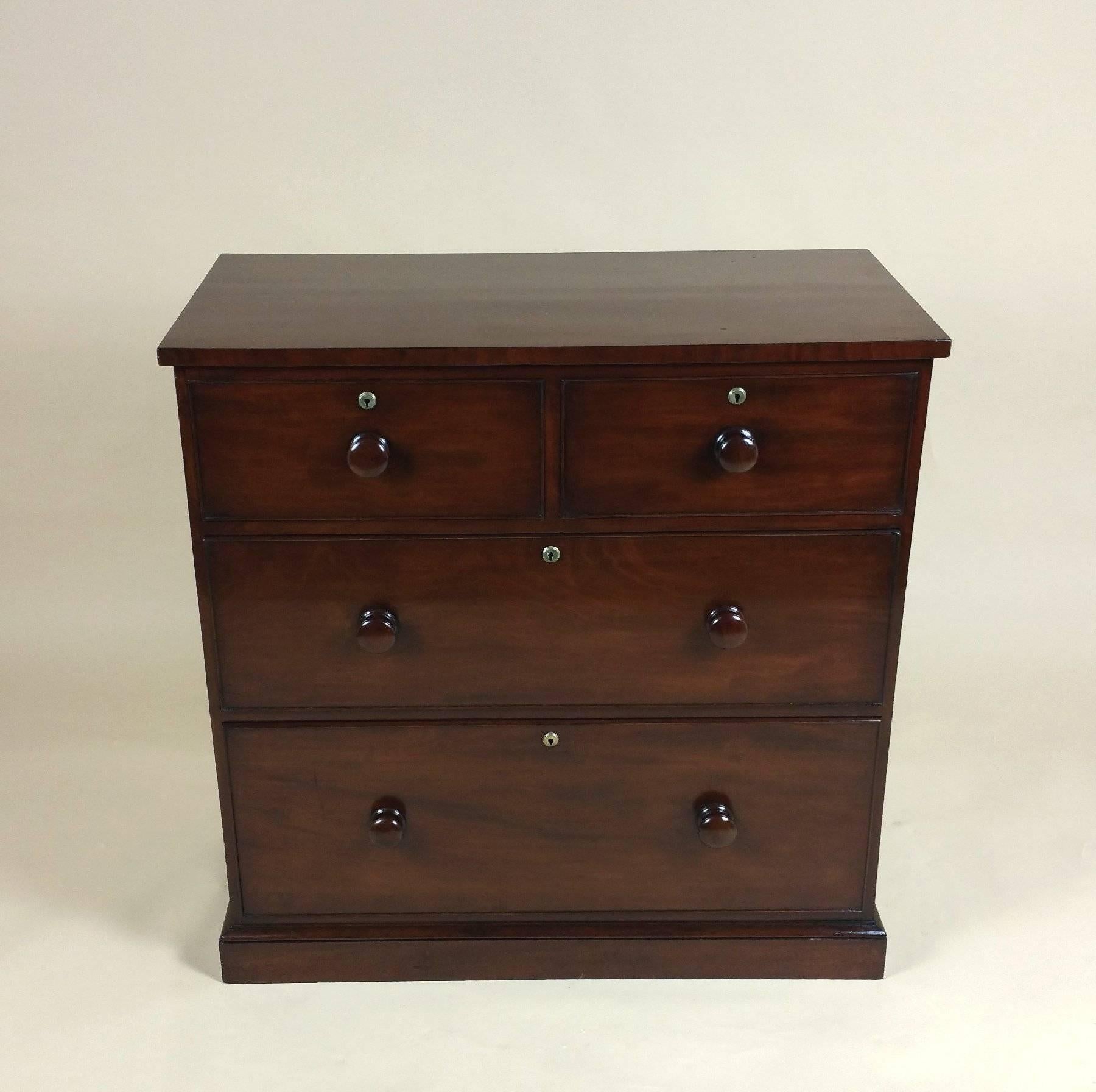 Early Victorian Small Mahogany Chest of Drawers 2