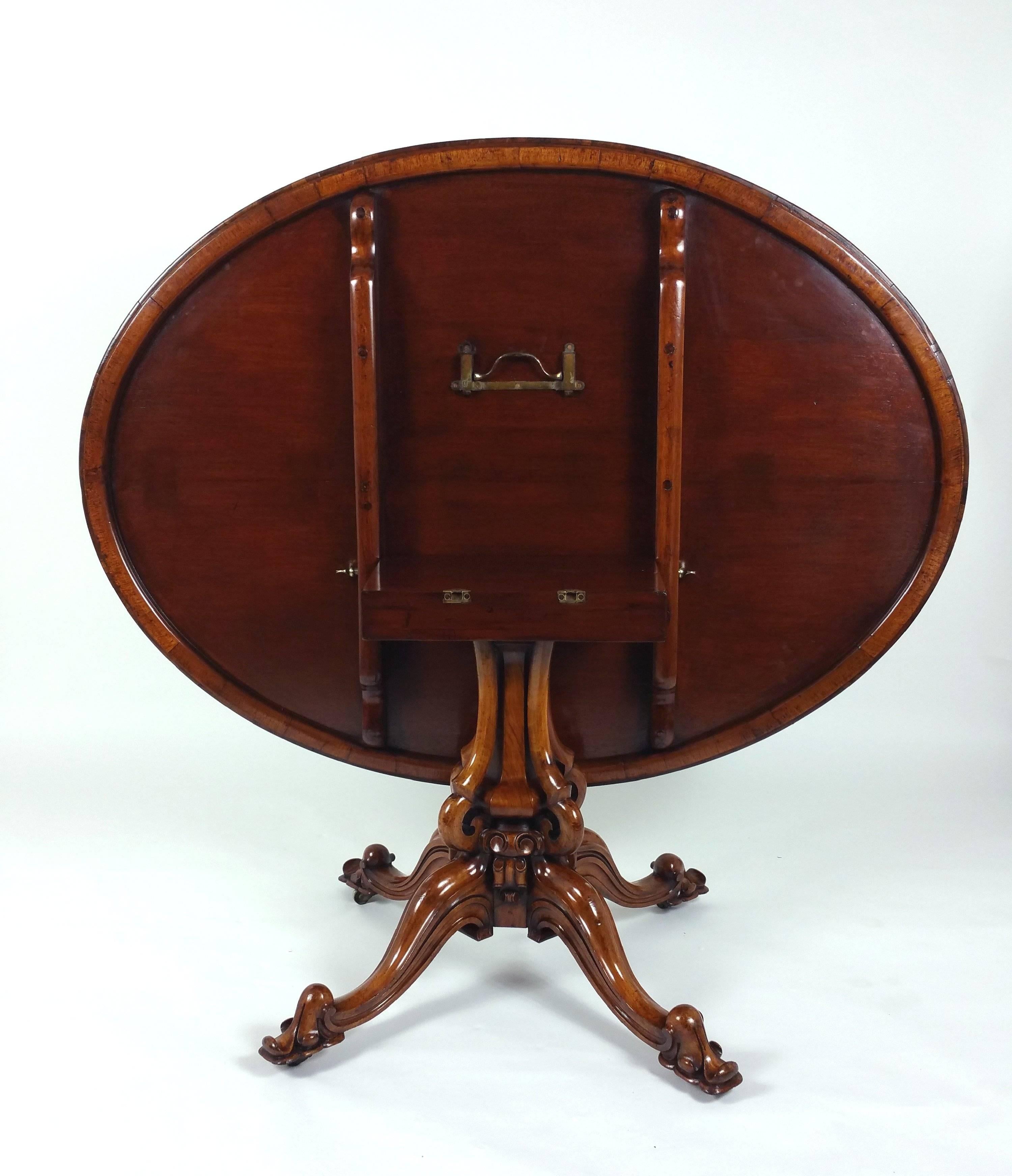 Early Victorian Figured Walnut Oval Tilt-Top Centre Table 1