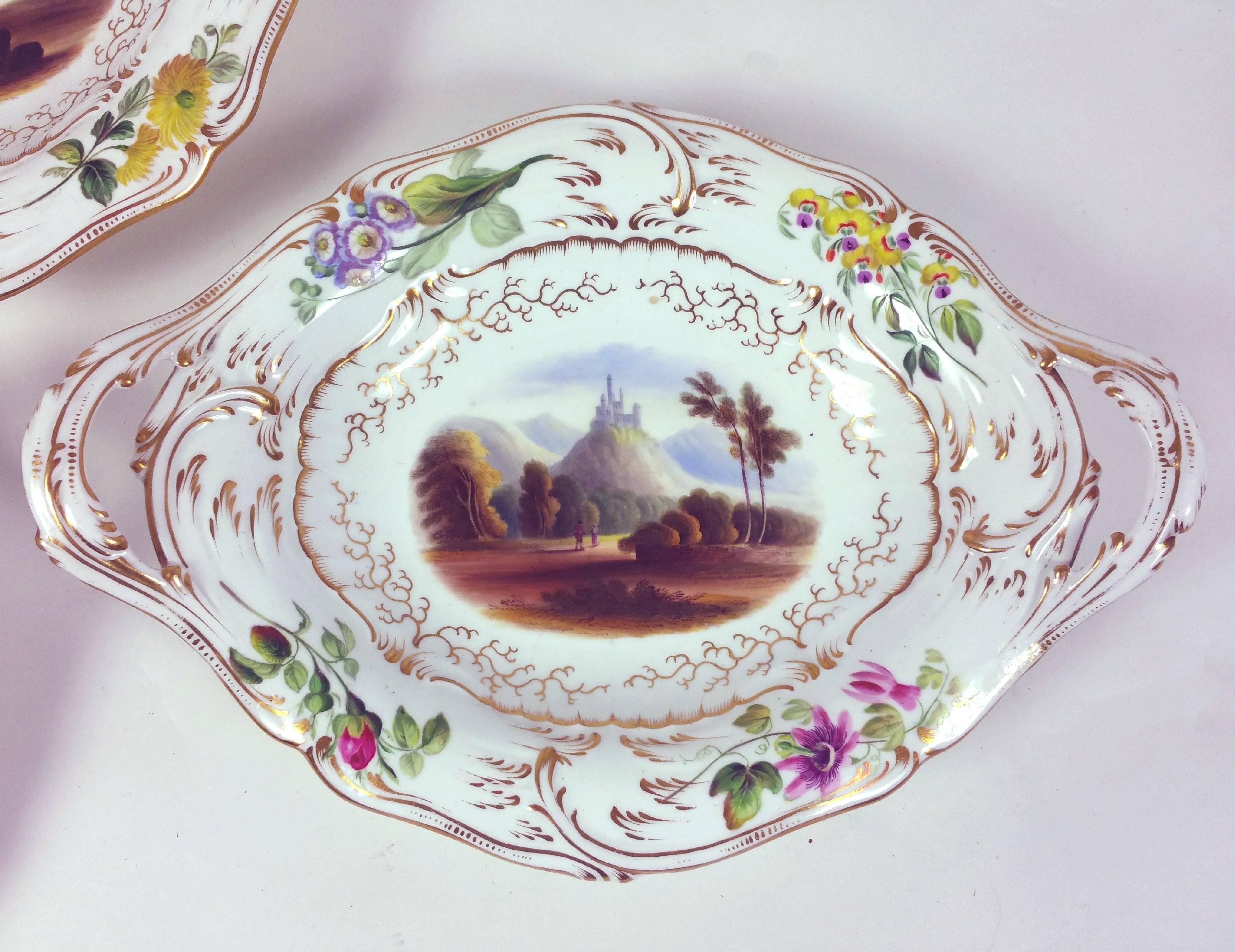 Mid-19th Century English Pottery Hand-Painted Dessert Service In Excellent Condition In London, west Sussex