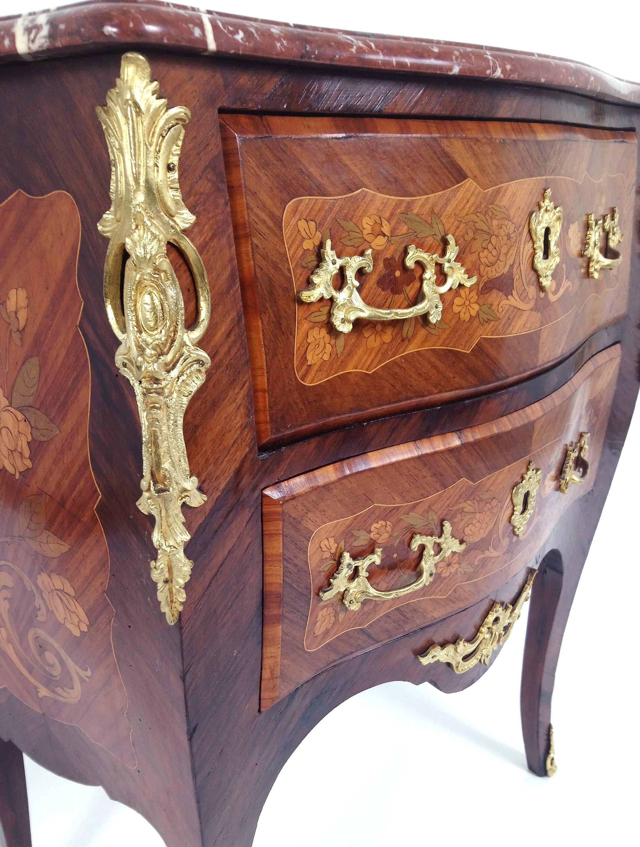 French Marquetry Inlaid Kingwood Petite Commode 3