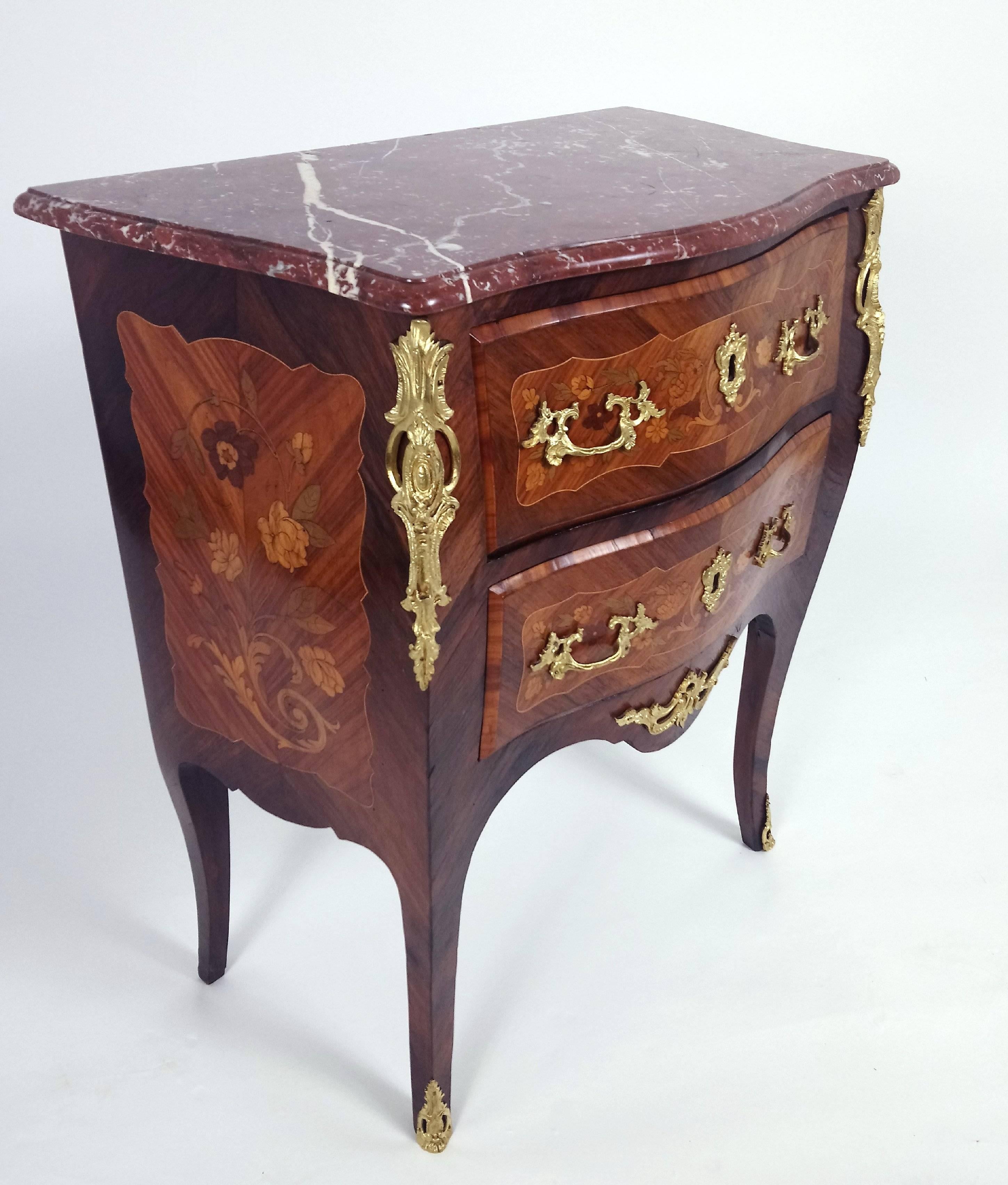 French Marquetry Inlaid Kingwood Petite Commode 5