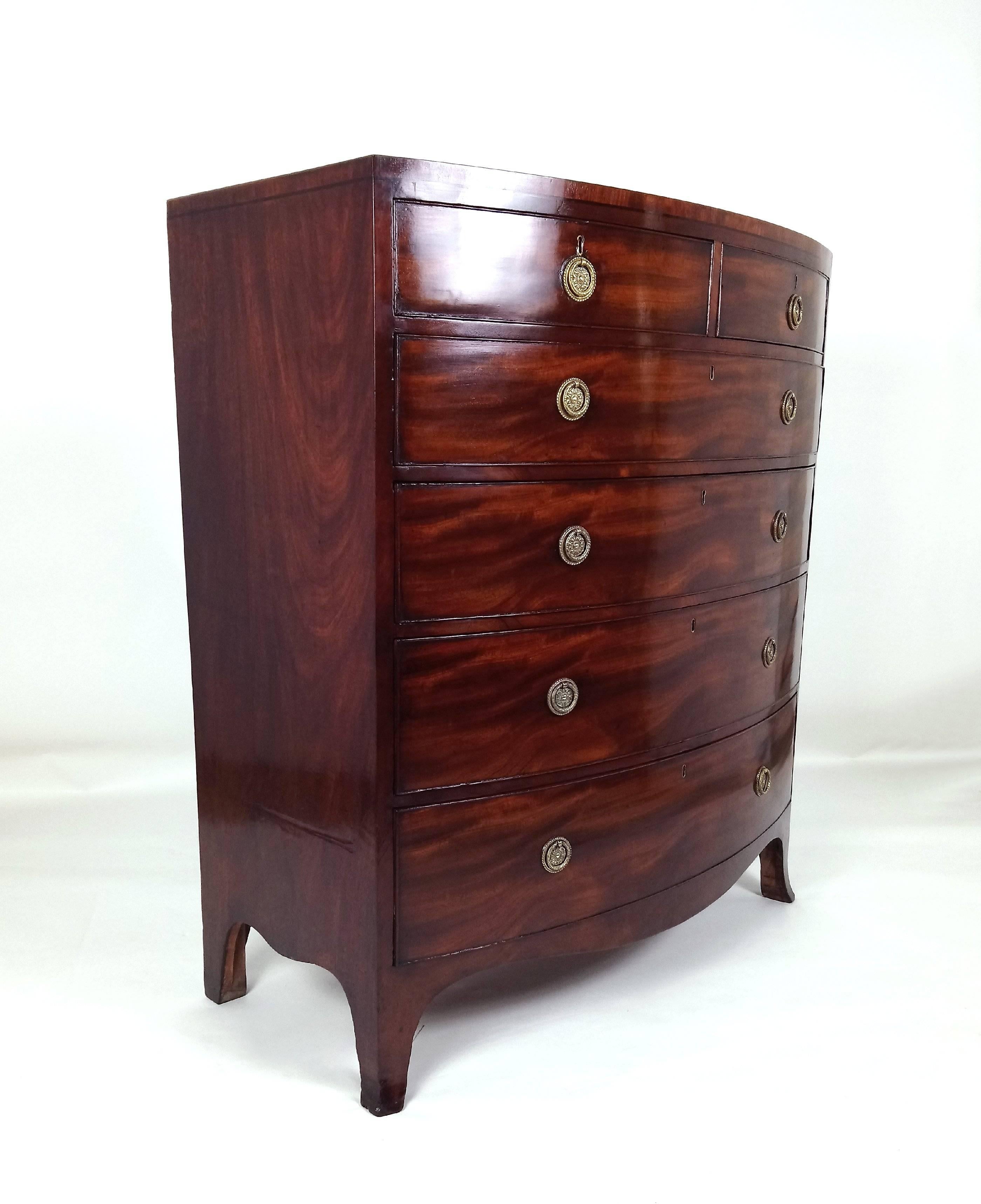 19th Century George III Large Figured Mahogany Bow Fronted Chest of Drawers