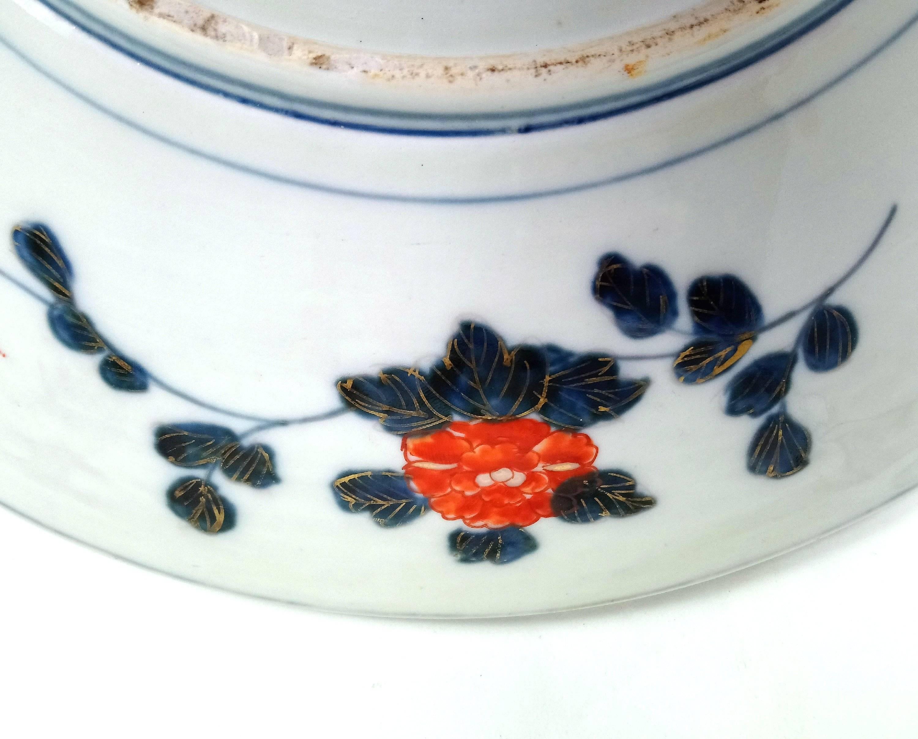 19th Century Japanese Imari Pottery Dish with Cranes 5
