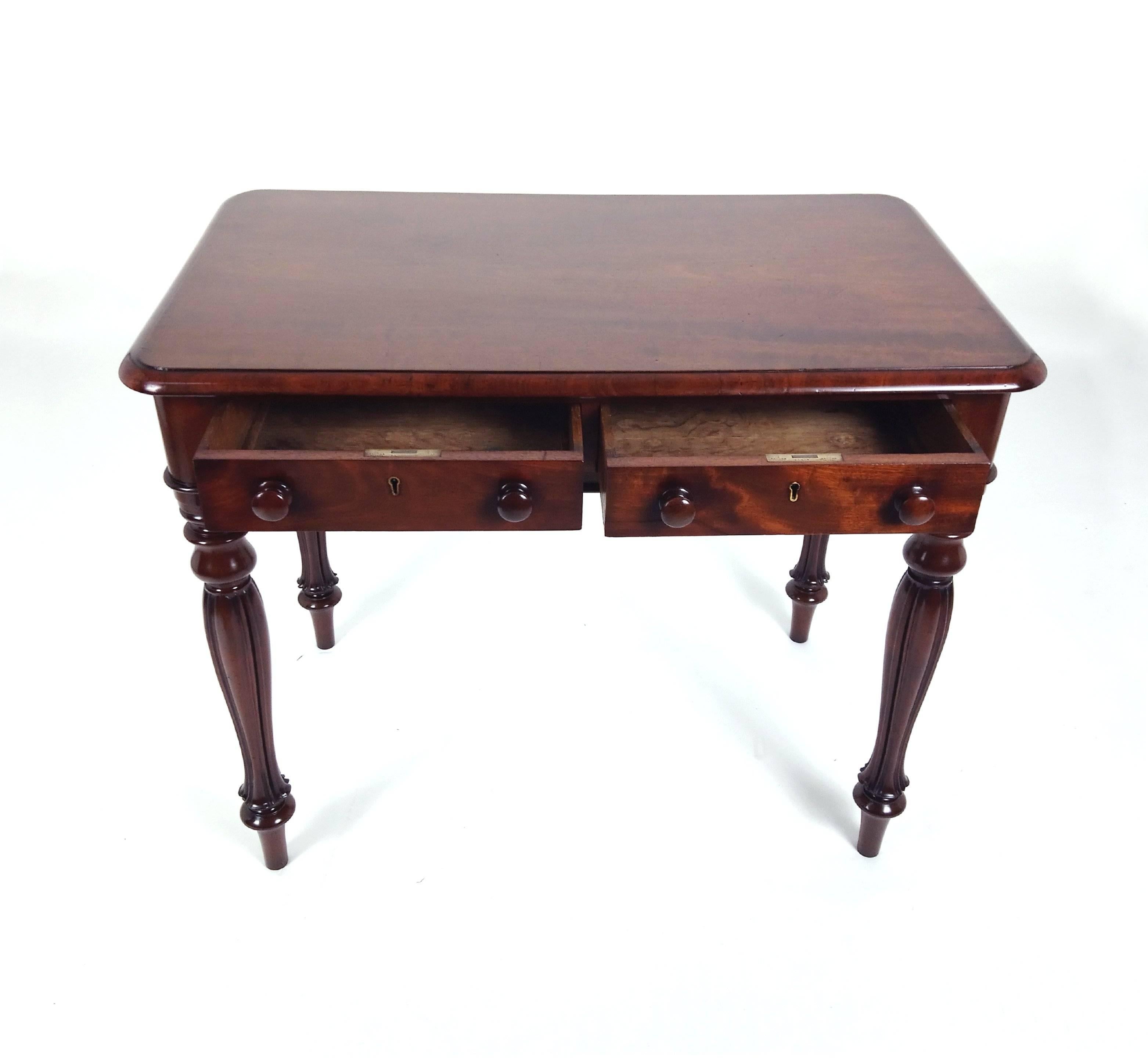 Early Victorian Mid Victorian Mahogany Centre Table