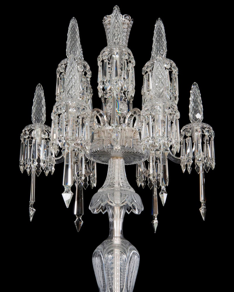 Victorien Grand lustre victorien exceptionnel en cristal gravé d'époque en vente