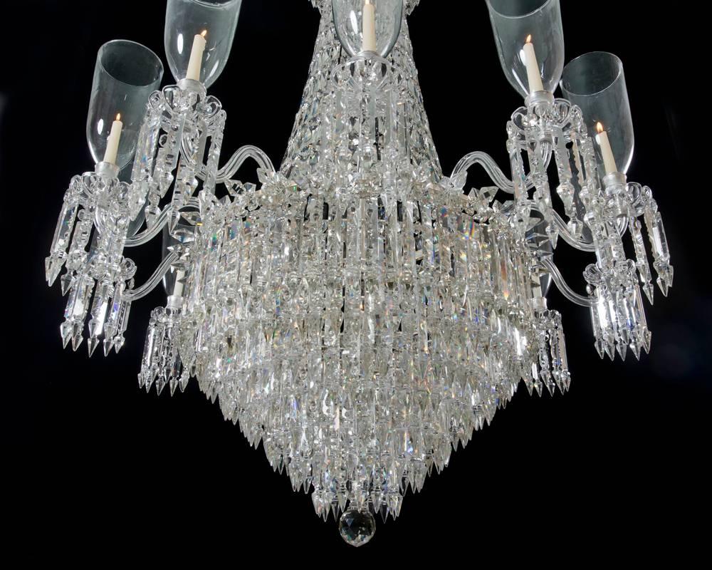 Fine Victorian Twelve-Light Cut-Glass Antique Chandelier of Exceptional Size In Excellent Condition In Steyning, West sussex