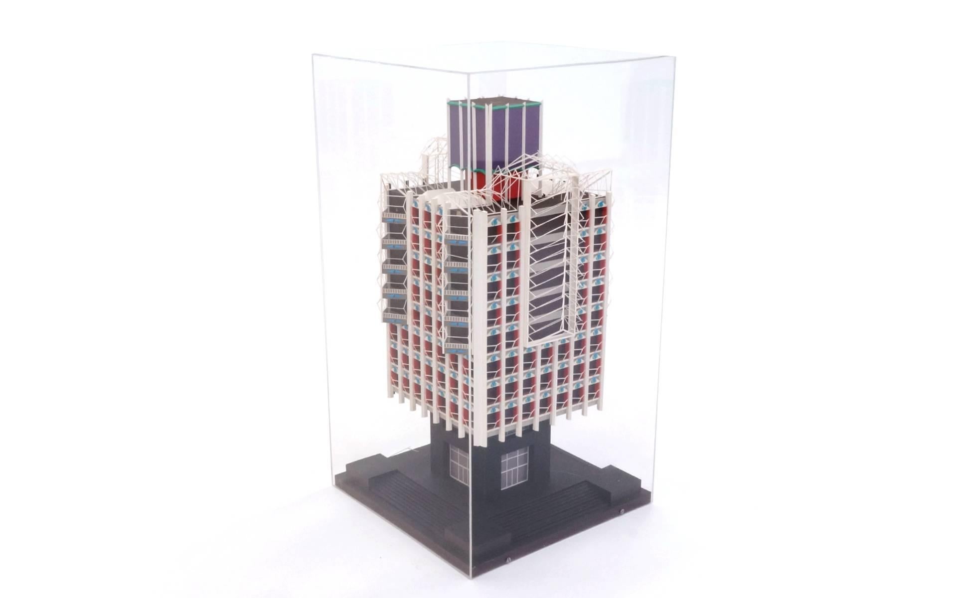 Irving Harper Architektonische Skulptur aus seiner Paper Sculpture-Serie (Moderne der Mitte des Jahrhunderts) im Angebot