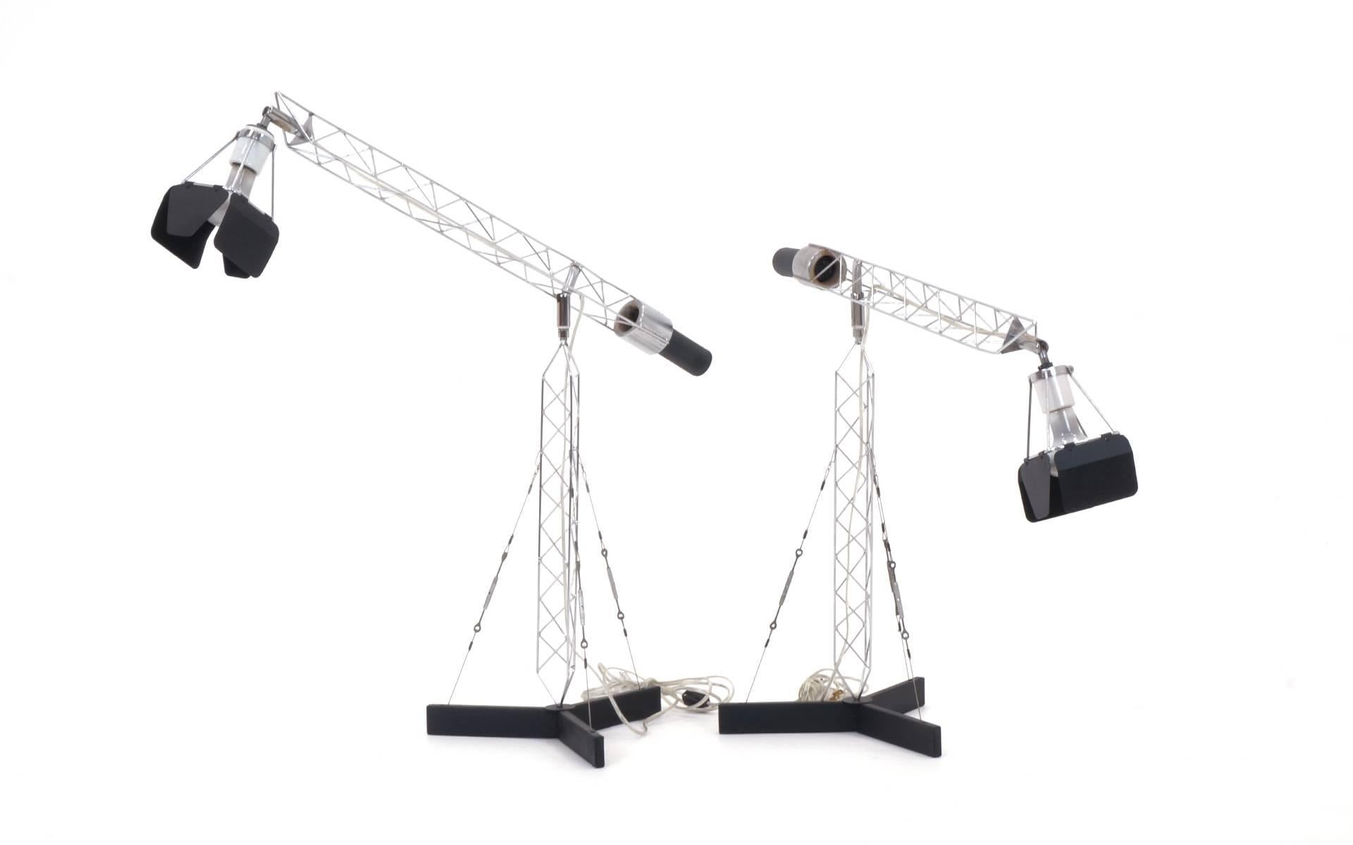 Excellent pair of Curtis Jere crane lamps. Rare table lamp version.

Length of moveable arm is 33.5 in. Full extended height is 40 in.