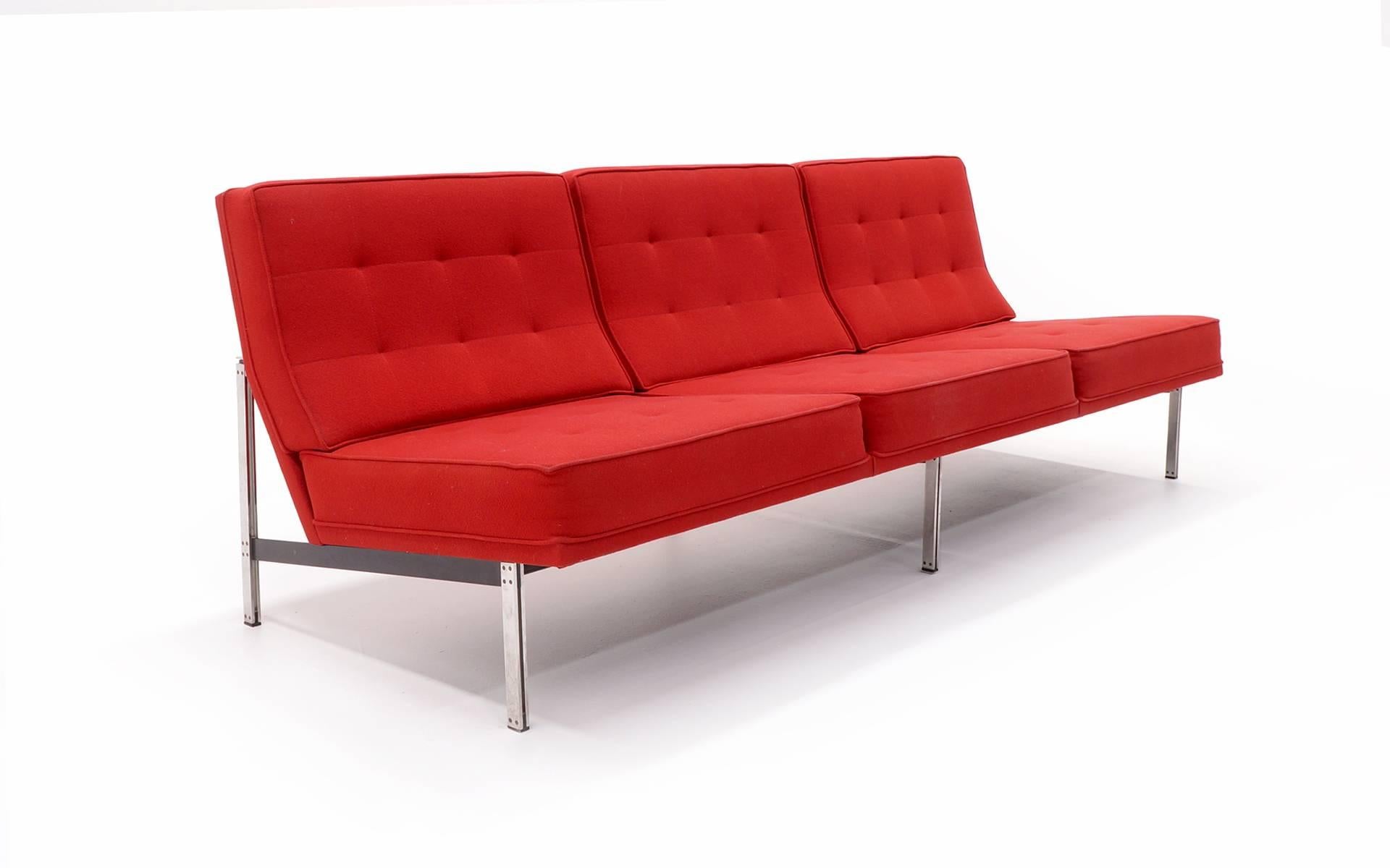 Florence knoll three-seat parallel bar sofa without arms. Newer, striking red wool fabric. Very good condition.