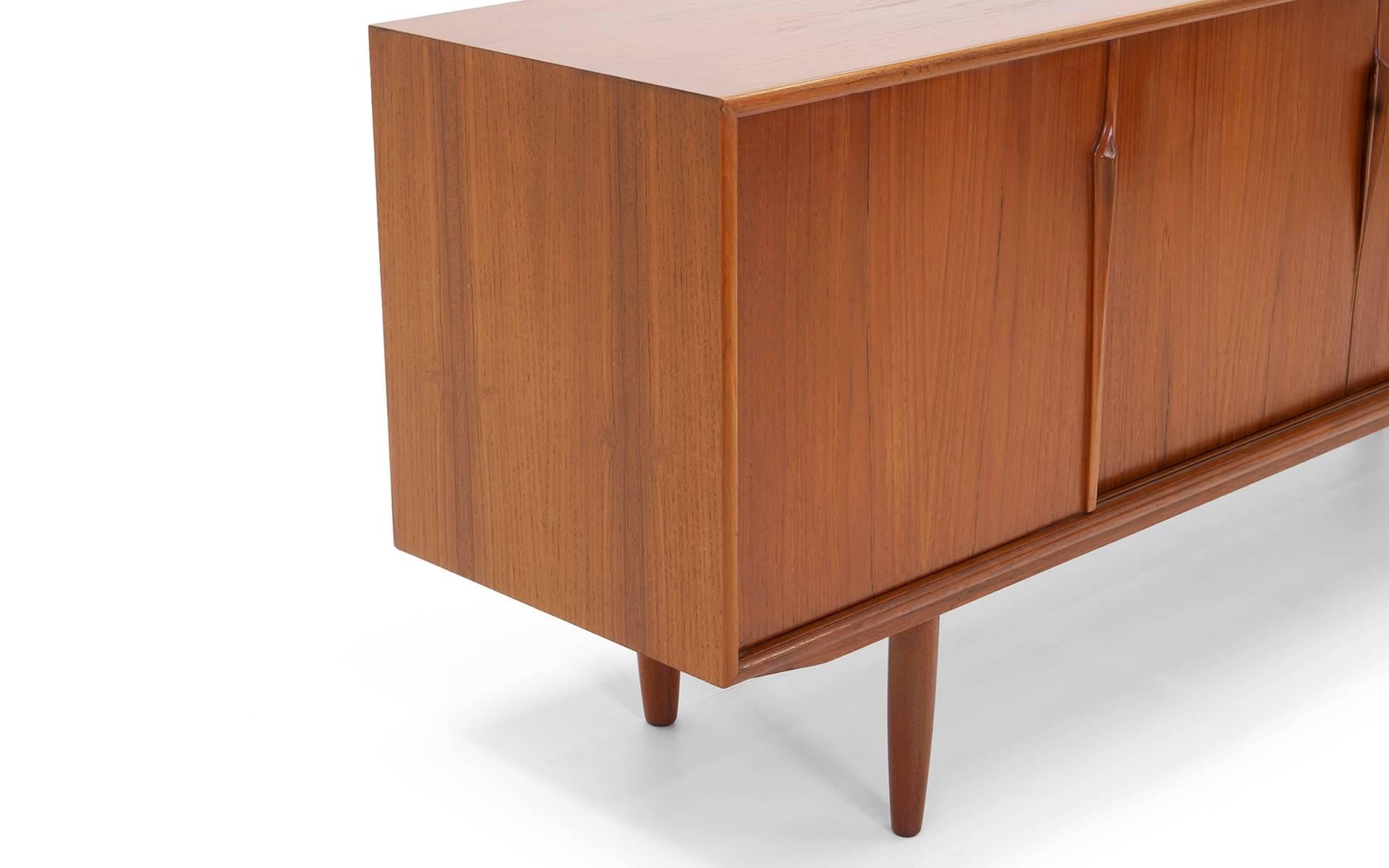 Excellent Danish Moderen Teak Credenza or Sideboard by Gunni Omann 3