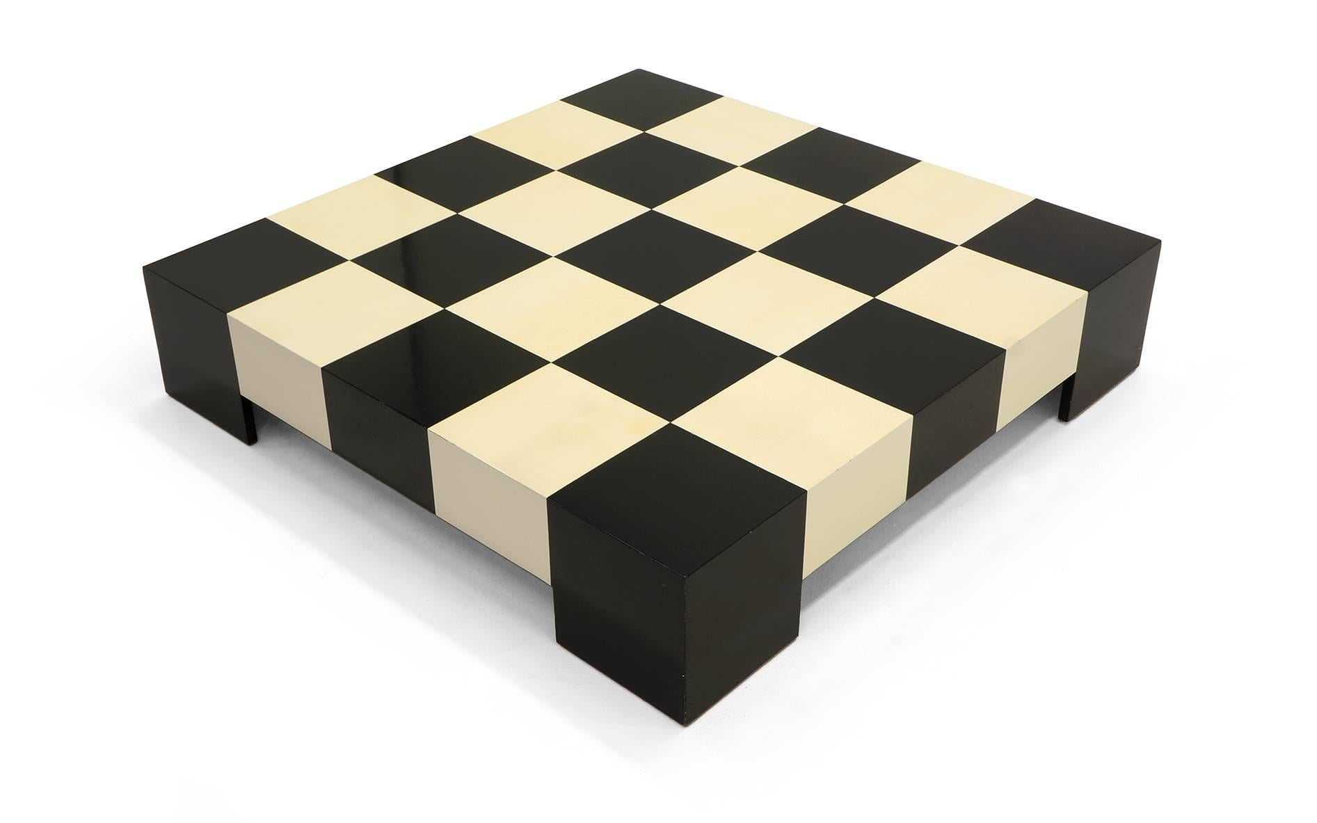 Rare and fine black and white check Milo Baughman coffee table. Beautiful patina on the original lacquer finish. Attractive wear.