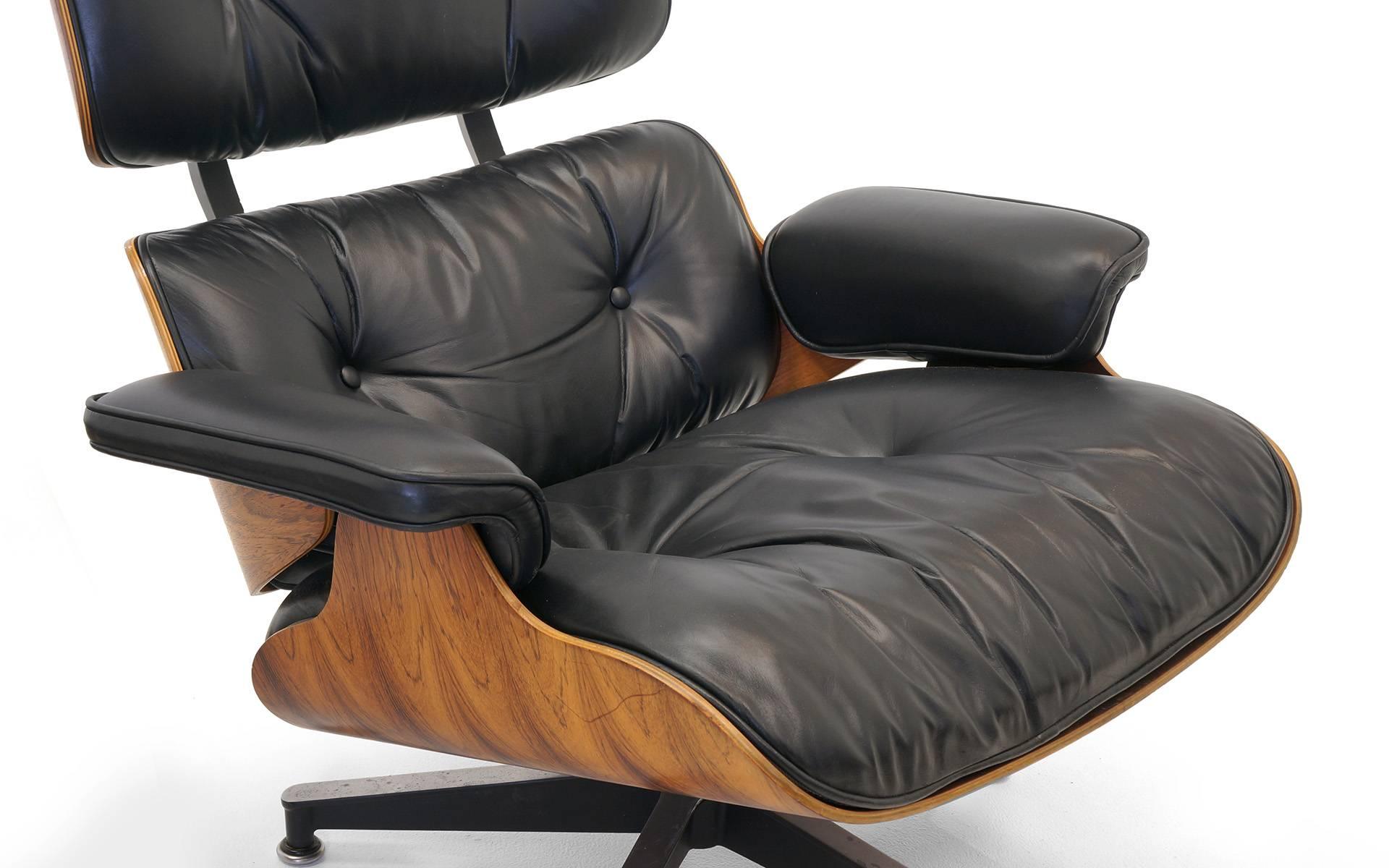 American Excellent, Original, Brazilian Rosewood Eames Lounge Chair and Ottoman