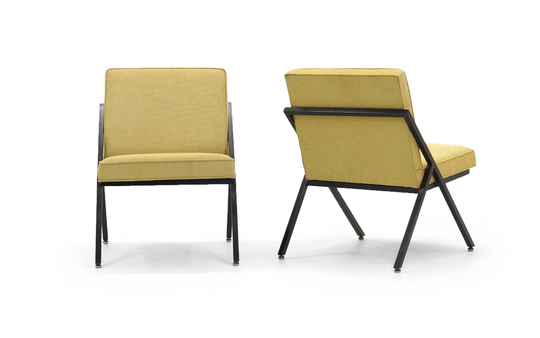Mid-Century Modern Pair of Rare Mueller Metals Co. X-Base Lounge Chairs