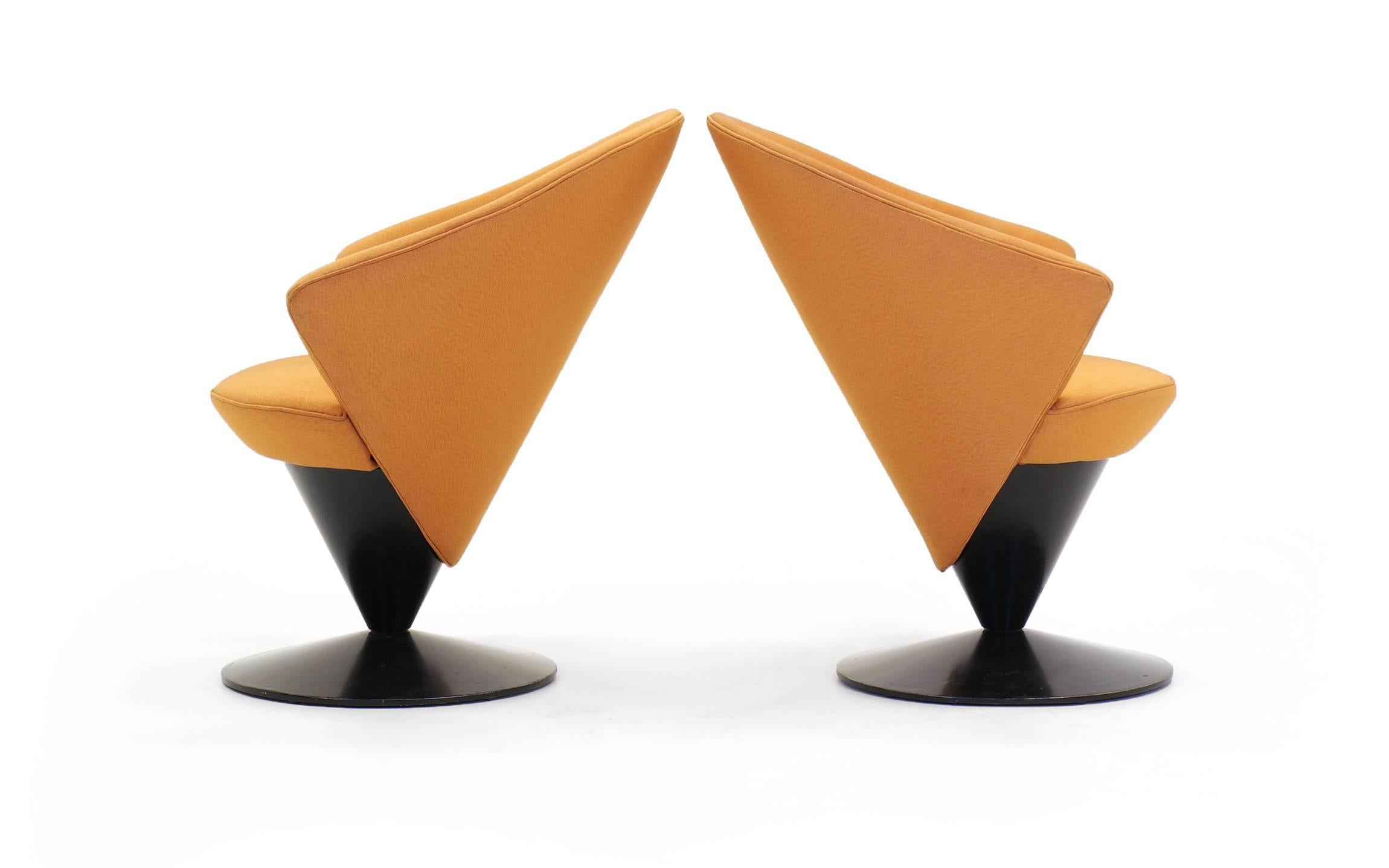 Mid-Century Modern Pair of Adrian Pearsall for Craft Associates Swivel Cone Chairs