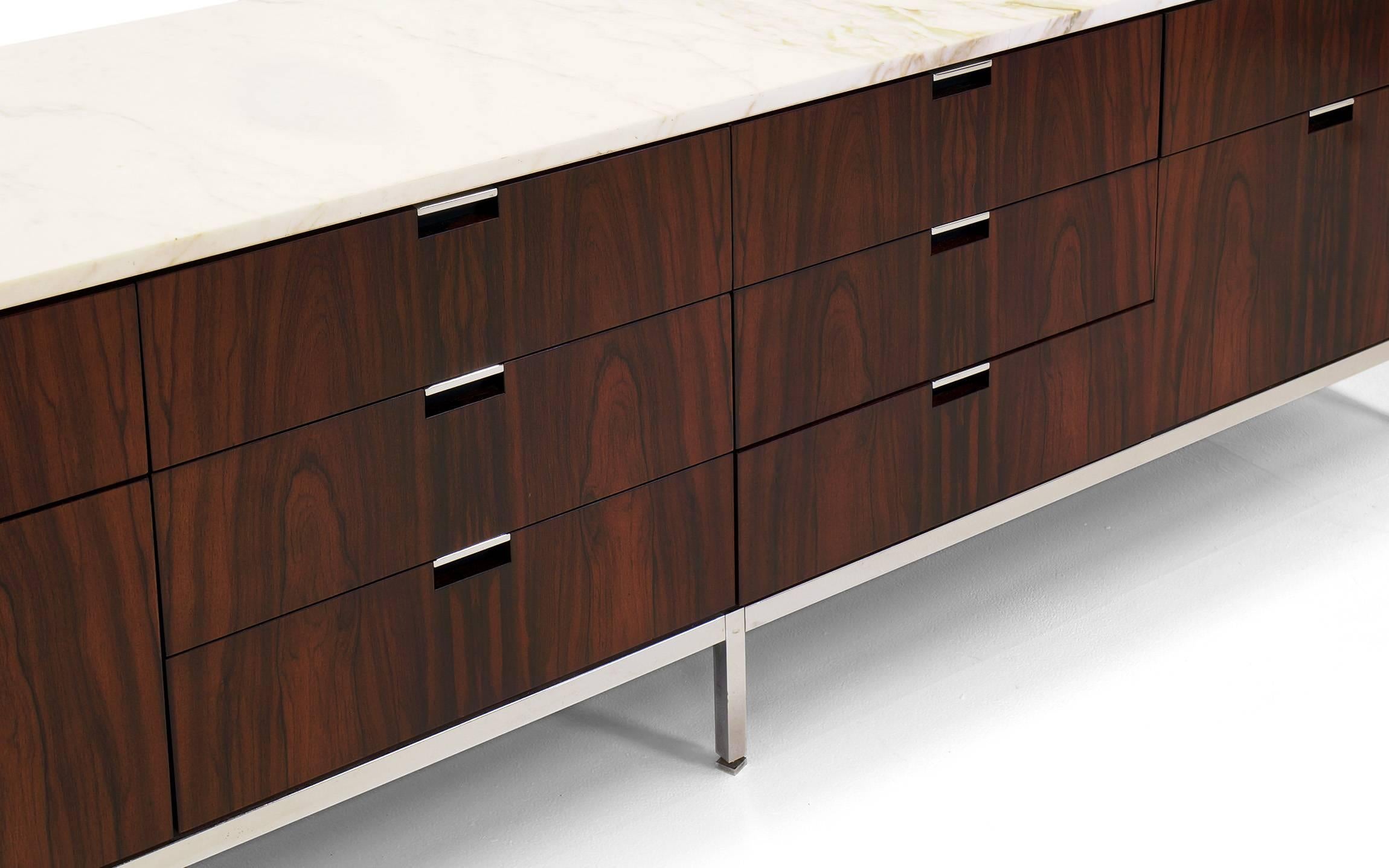 Exceptional Florence Knoll Marble-Top Rosewood Credenza In Excellent Condition In Kansas City, MO