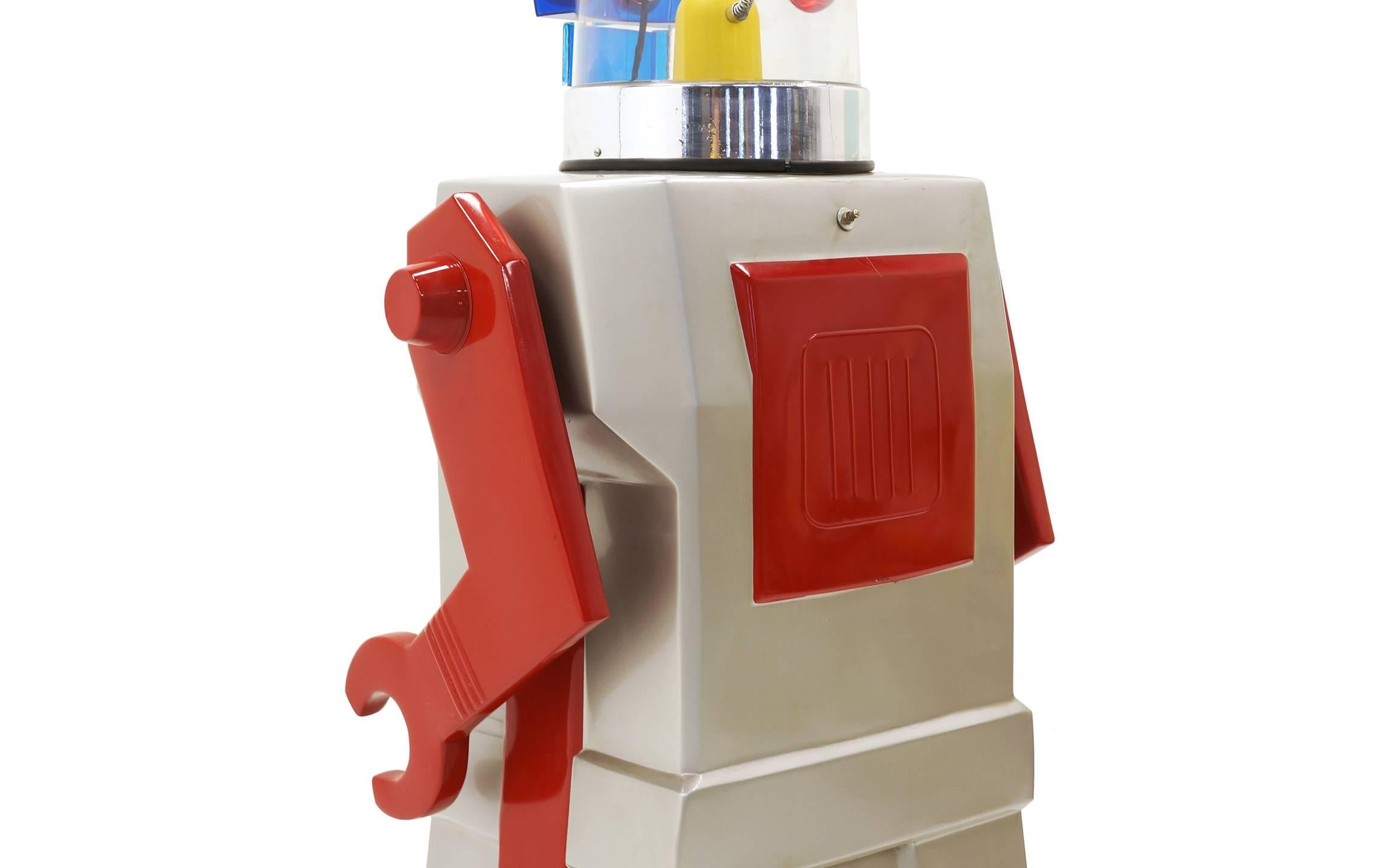 Late 20th Century Robert G. Johnson Tall Robot Model for Papa-San Toys Company, Inc.