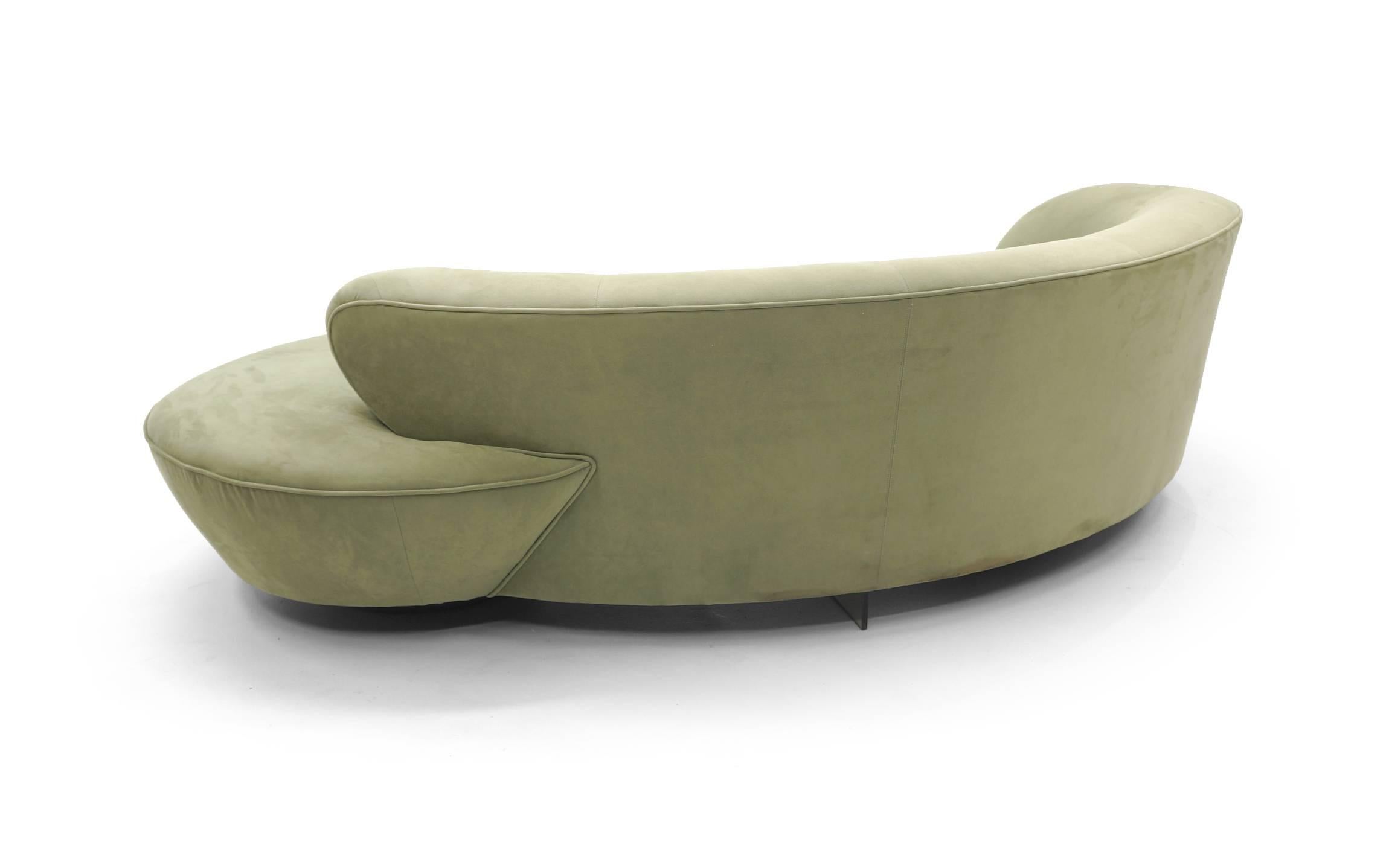 American Vladimir Kagan for Directional Cloud / Serpentine Curved Sofa
