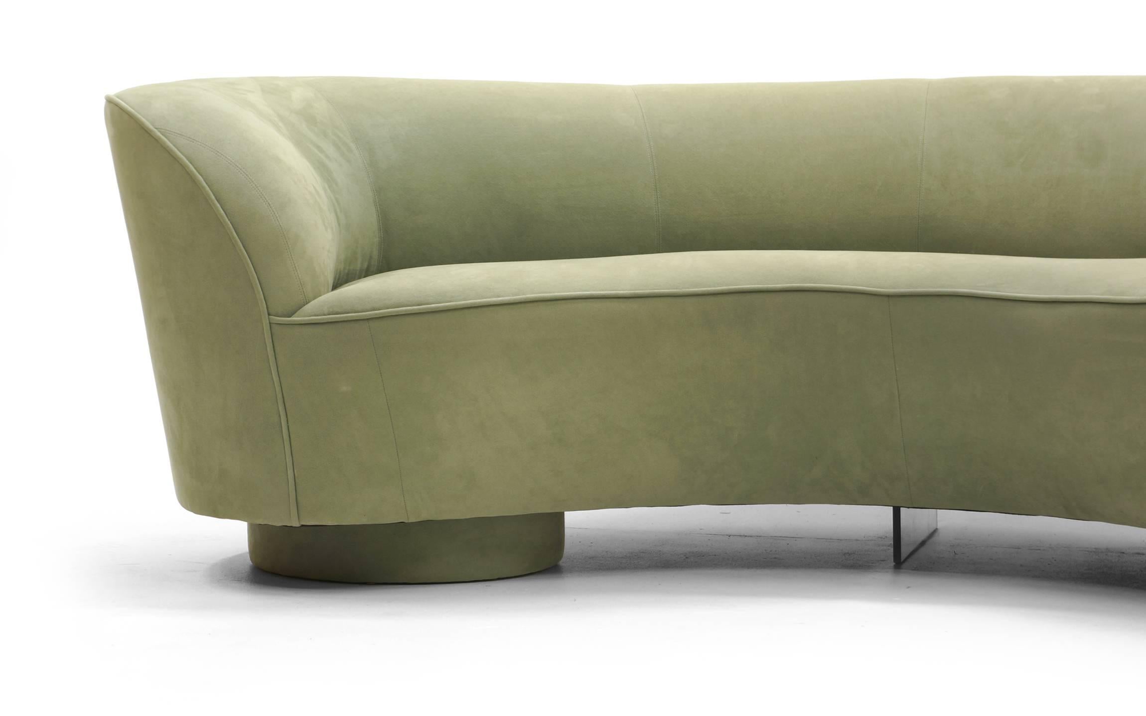 Vladimir Kagan for Directional Cloud / Serpentine Curved Sofa In Excellent Condition In Kansas City, MO