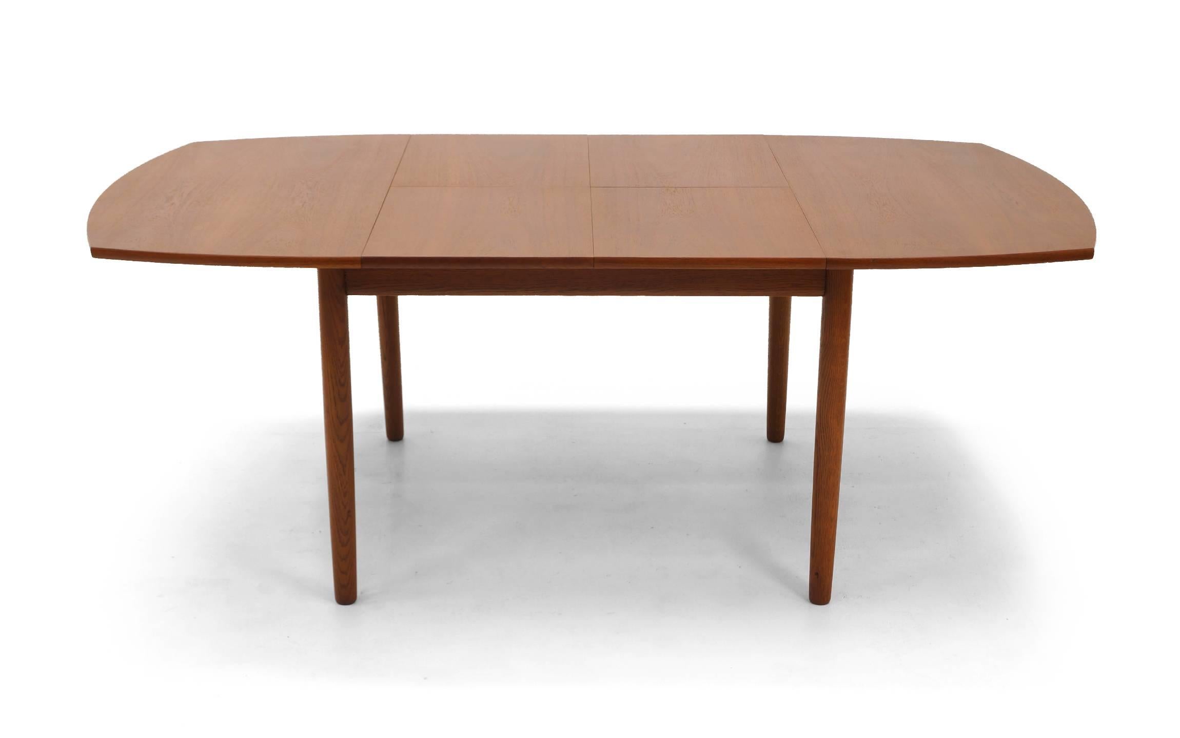 Scandinavian Modern Square Expanding Danish Modern Teak Dining Table by Ejner Larsen & Aksel Madsen For Sale