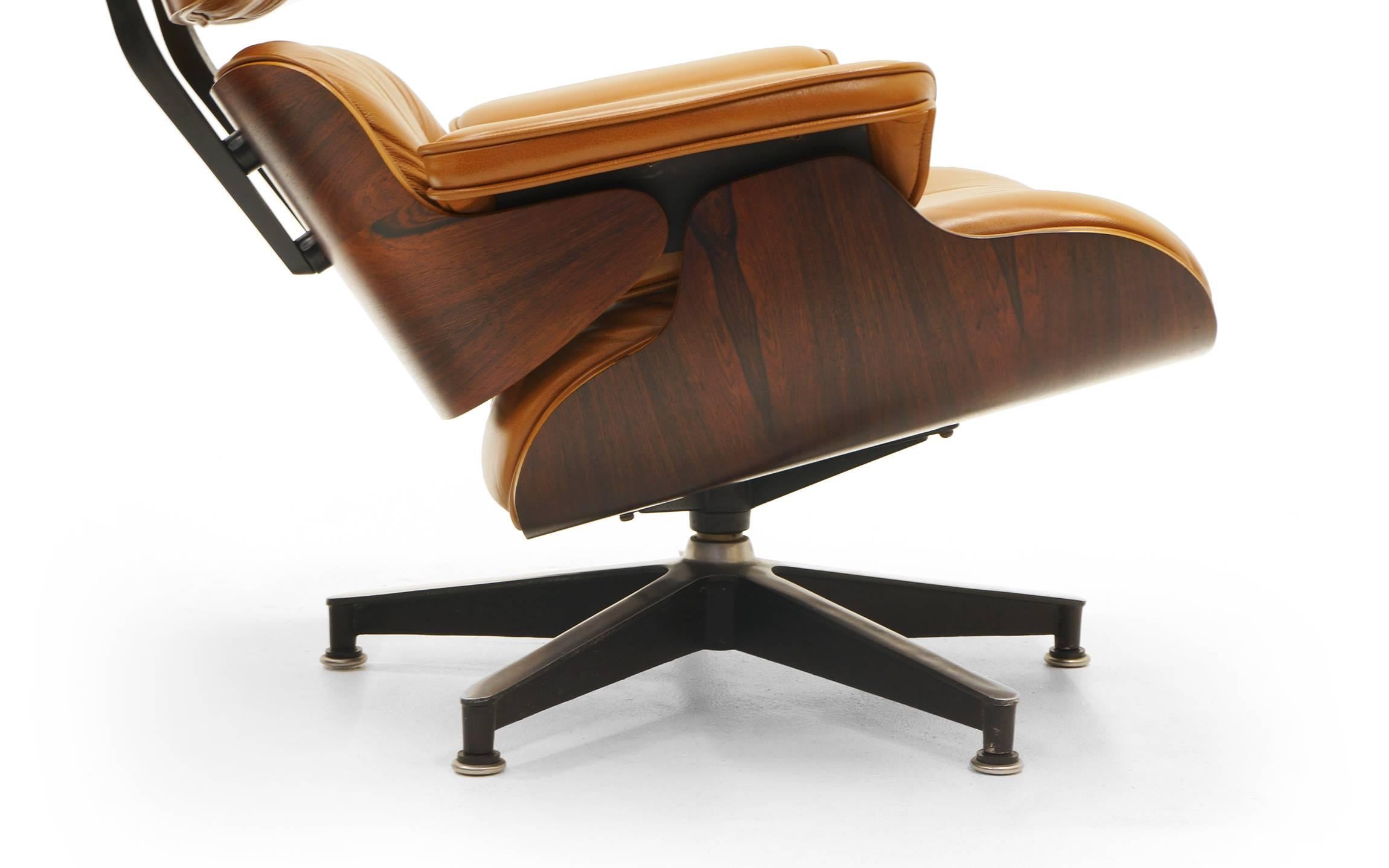 Eames Lounge Chair and Ottoman, Rosewood and Rare Cognac Leather In Excellent Condition In Kansas City, MO