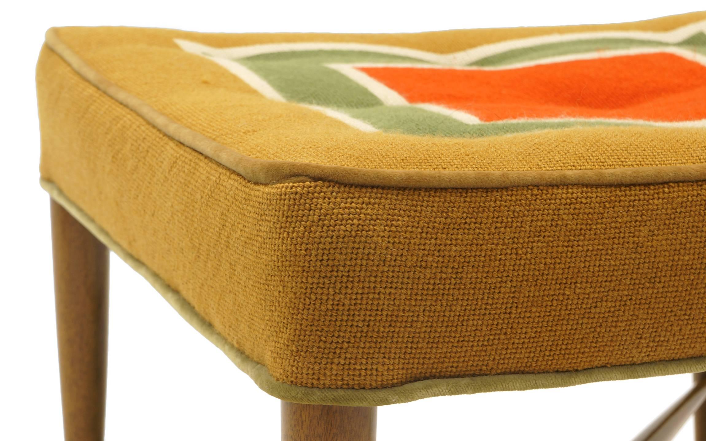 Foot Stool or Ottoman by Edward Wormley for Dunbar. In Good Condition In Kansas City, MO