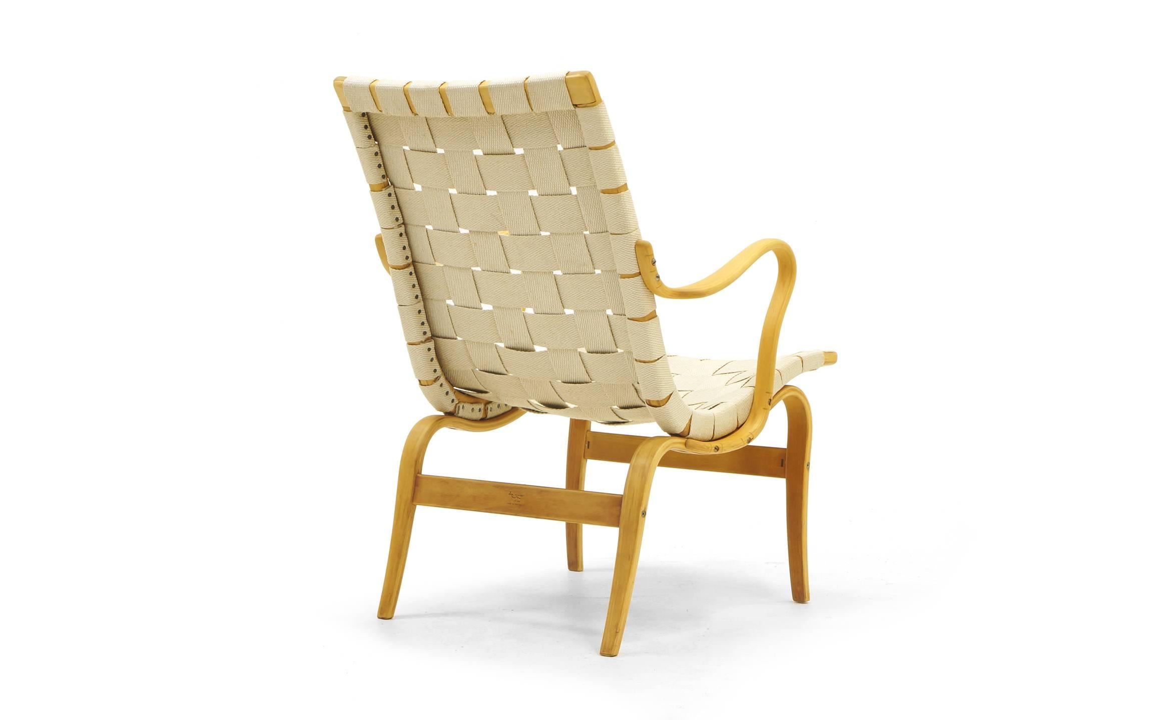 Swedish Bruno Mathsson Eva Lounge Chair in Excellent Condition