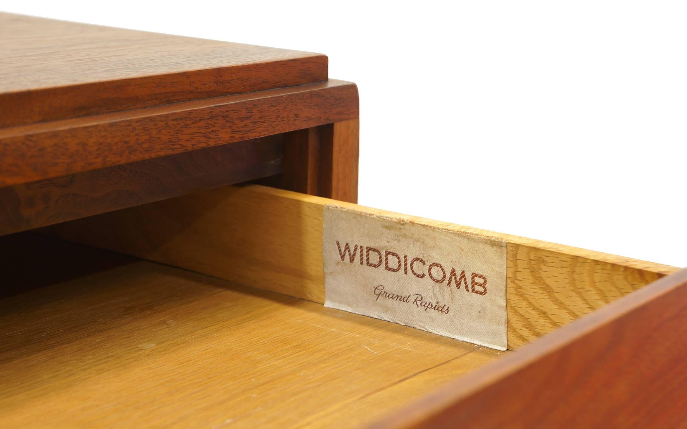 Console Server by Paul McCobb for the Grand Rapids Collection 1