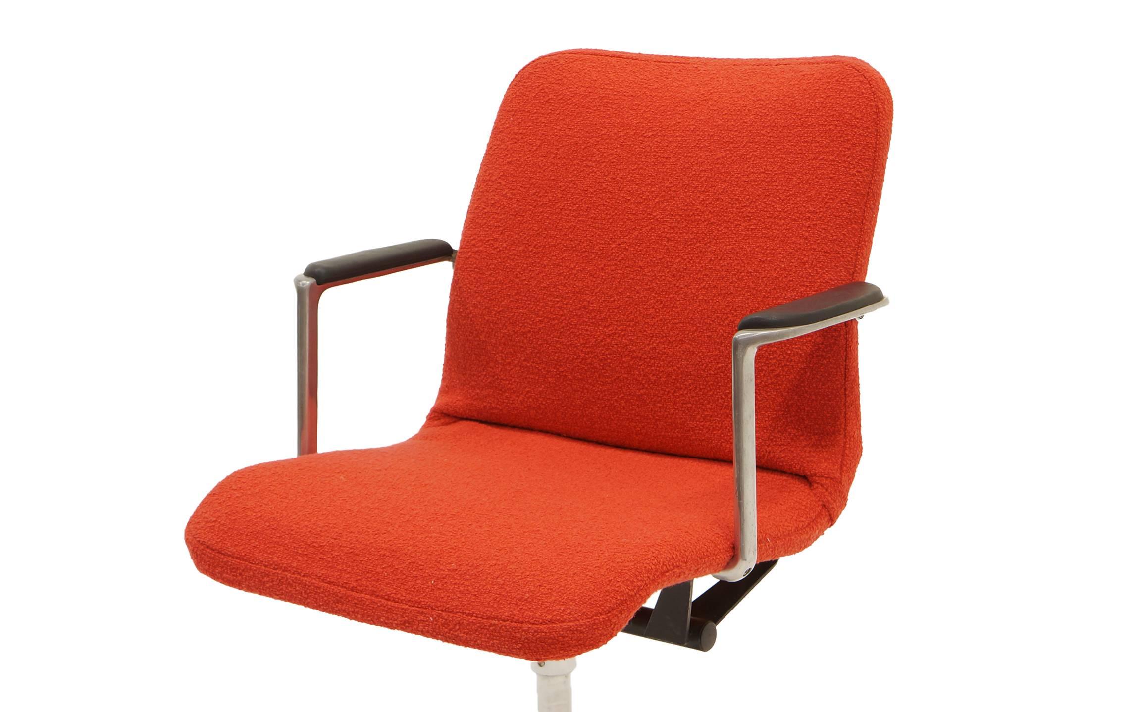 Very rare George Nelson desk chair, freshly reupholstered in a crimson Knoll Classic boucle.