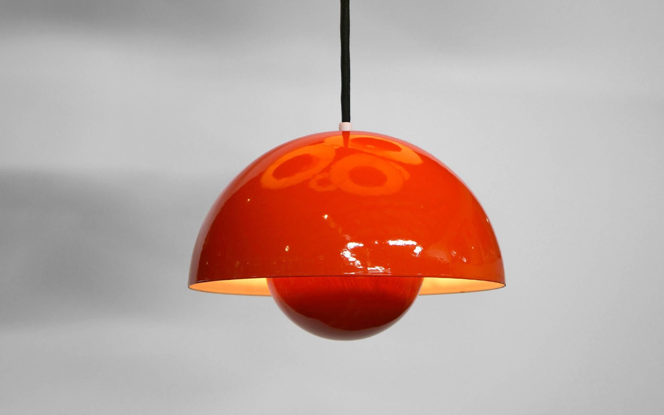 Verner Panton Light Fixture/Chandelier Made Up Ten Red Orange Flowerpot Lamps In Good Condition In Kansas City, MO