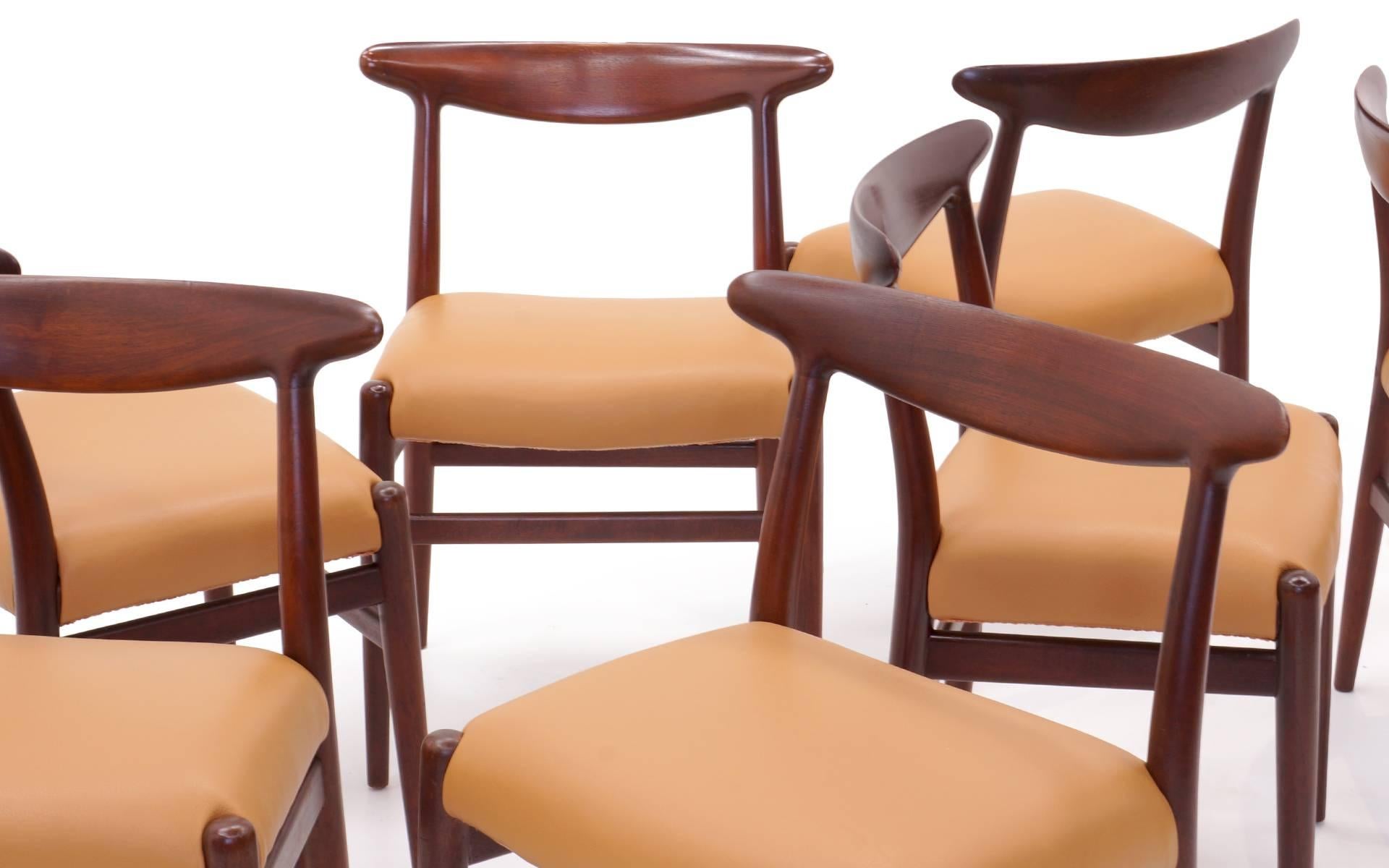 Stained Set of Eight Teak and Leather Hans Wegner Dining Chairs
