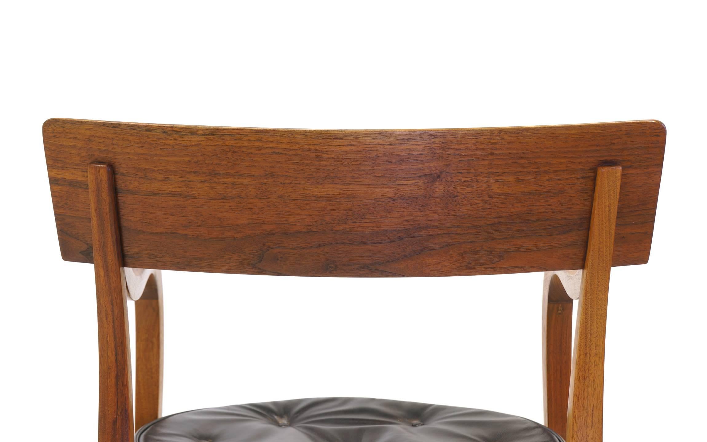 Komplett original Alexandria-Stuhl entworfen von Edward Wormley für Dunbar im Angebot 1