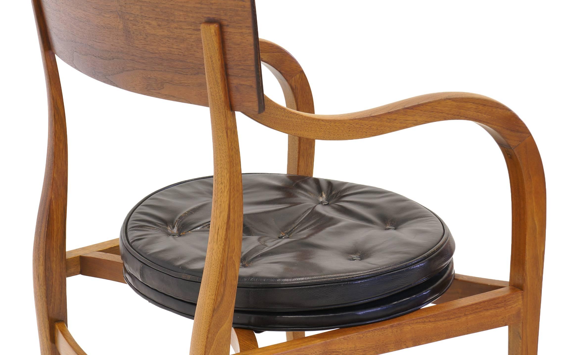 Komplett original Alexandria-Stuhl entworfen von Edward Wormley für Dunbar (Mitte des 20. Jahrhunderts) im Angebot
