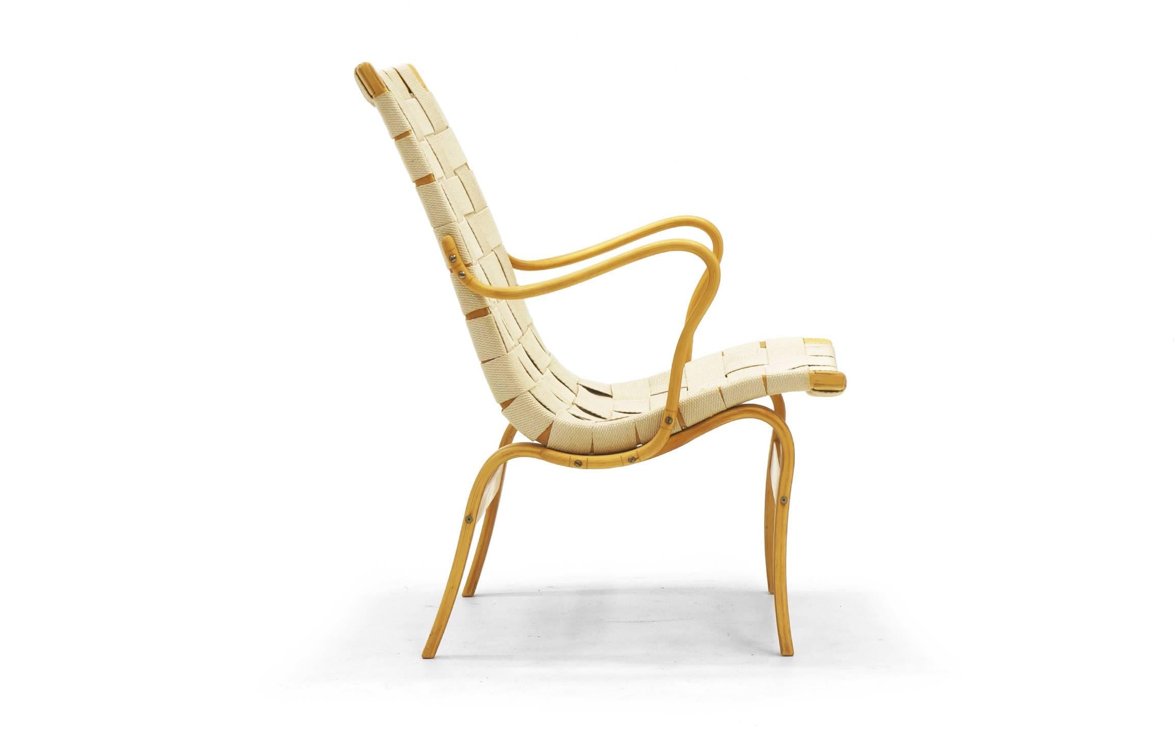 Scandinavian Modern Bruno Mathsson Eva Lounge Chair in Excellent Condition