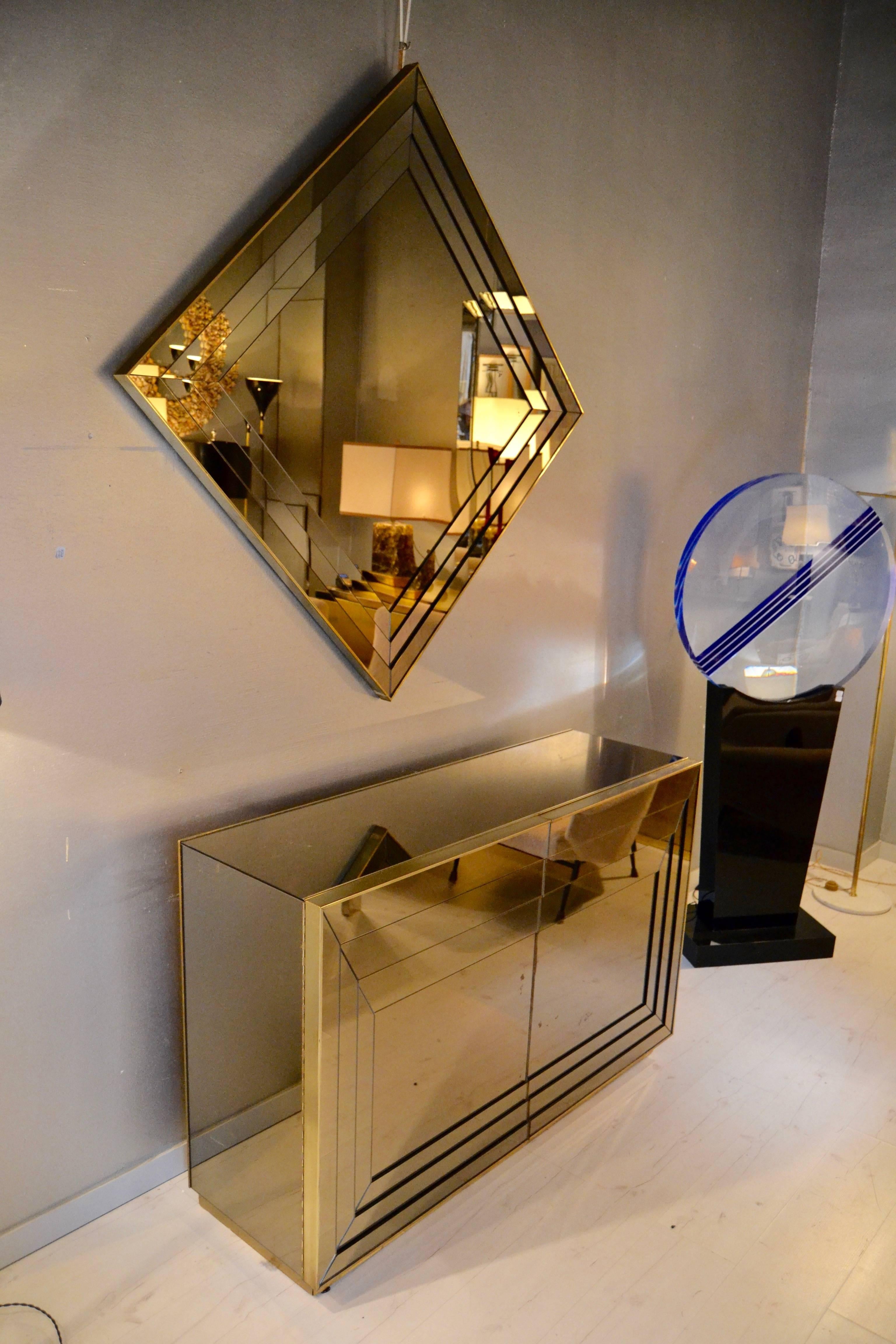 1970s Mirrored and Brass Cabinet 1