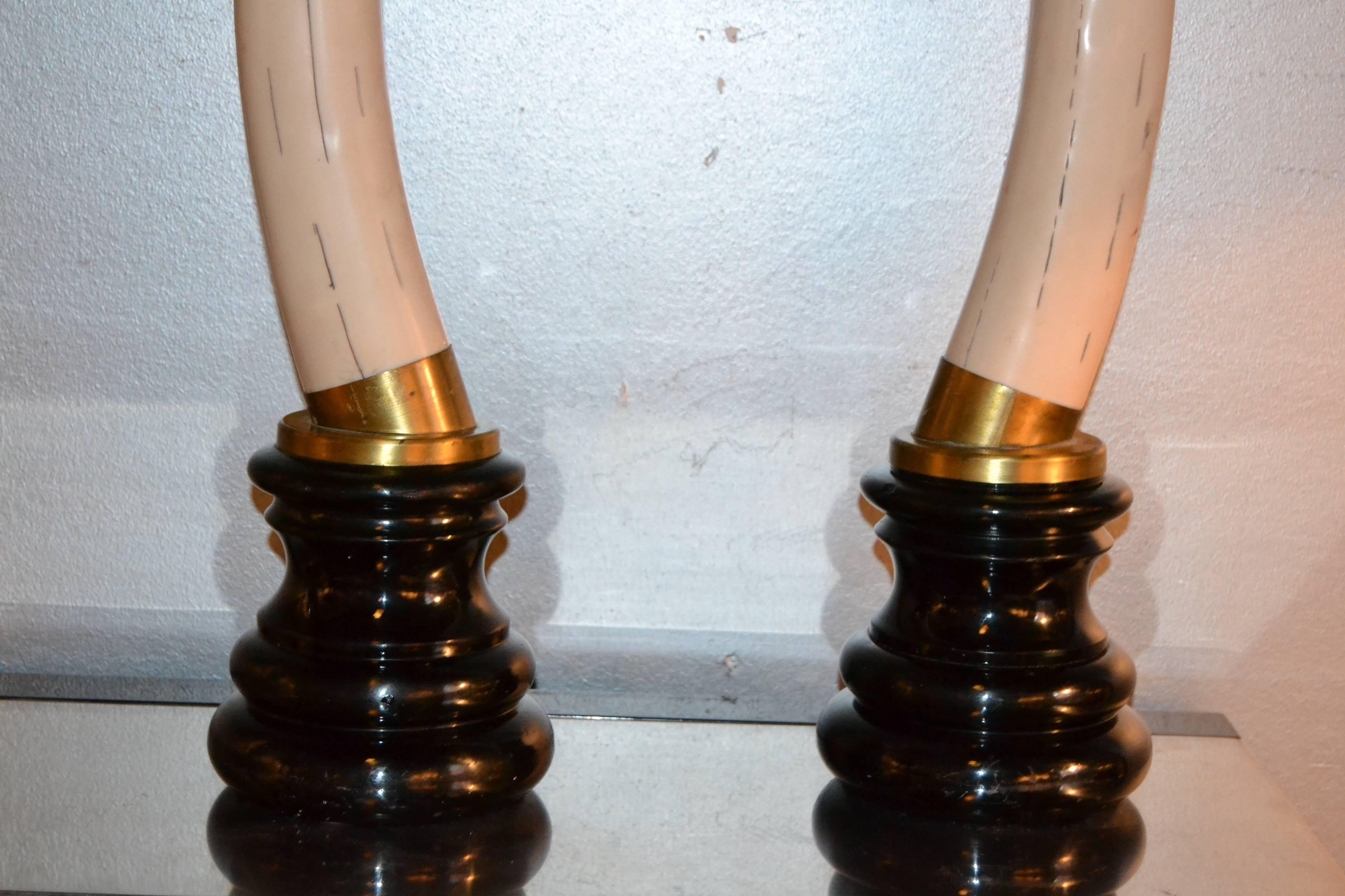 Pair of 1970s Faux Elephant Tusks In Good Condition In Saint-Ouen, FR